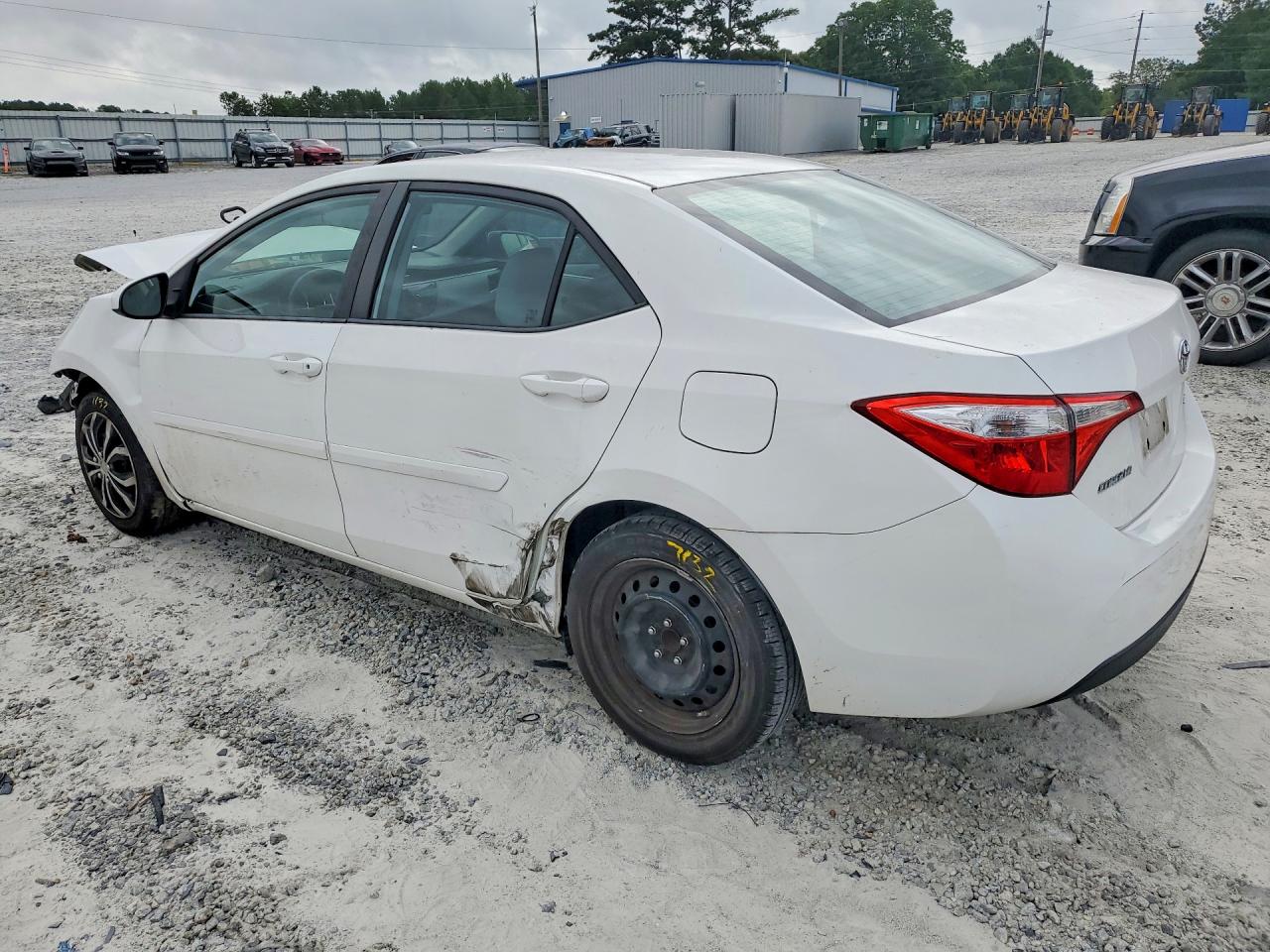 2015 Toyota Corolla Le White vin: 2T1BURHE2FC325989