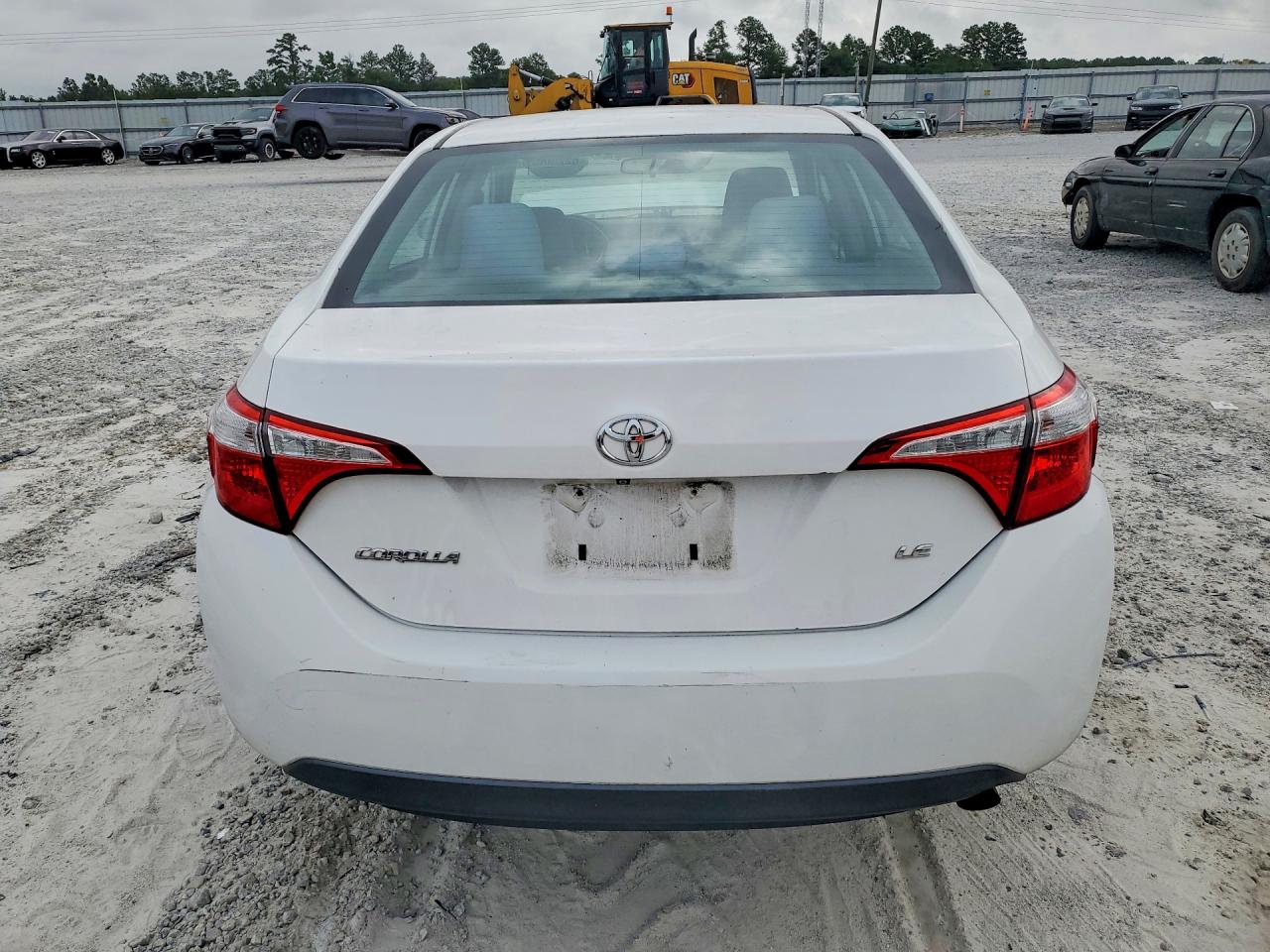 2015 Toyota Corolla Le White vin: 2T1BURHE2FC325989