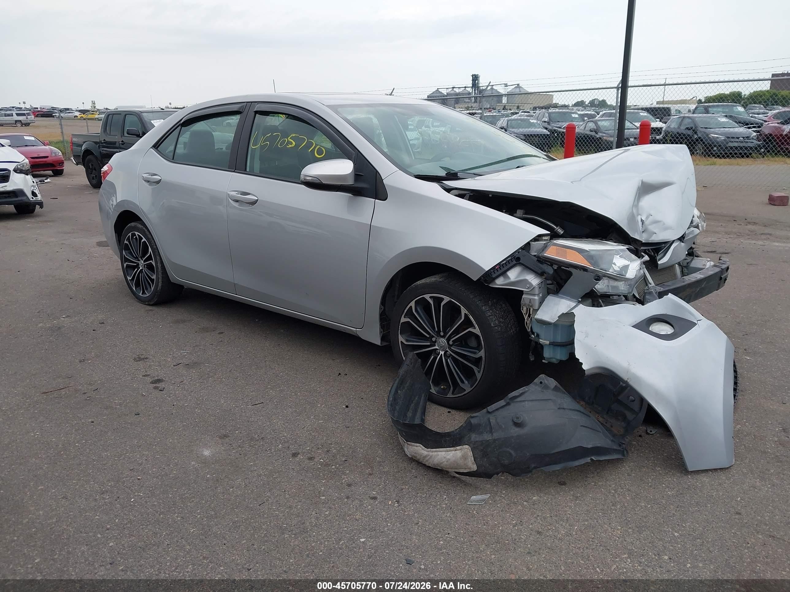 2015 Toyota Corolla S Plus Silver vin: 2T1BURHE2FC339990