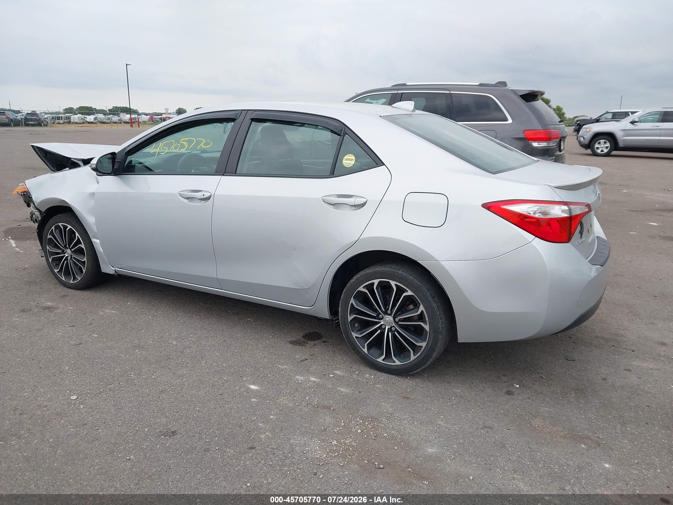 2015 Toyota Corolla S Plus Silver vin: 2T1BURHE2FC339990