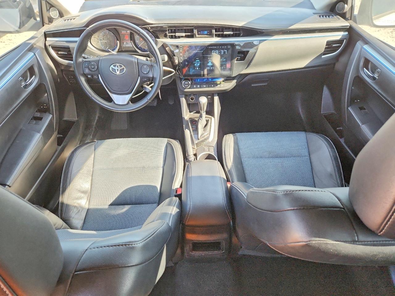 2015 Toyota Corolla S Plus White vin: 2T1BURHE2FC342842