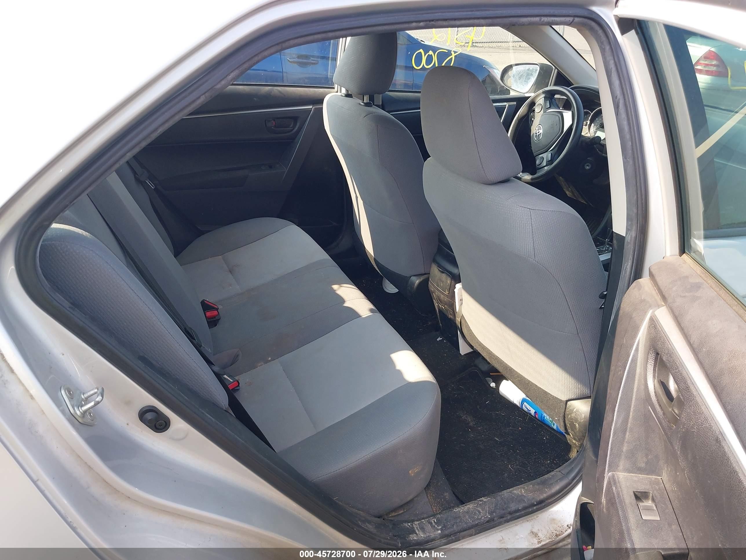 2015 Toyota Corolla L Silver vin: 2T1BURHE2FC346115