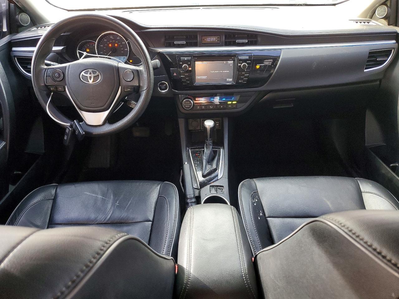 2015 Toyota Corolla Le Premium Red vin: 2T1BURHE2FC348592