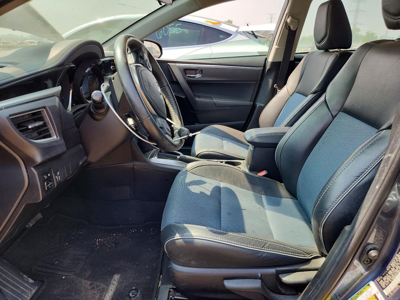 2015 Toyota Corolla S Plus Blue vin: 2T1BURHE2FC365974