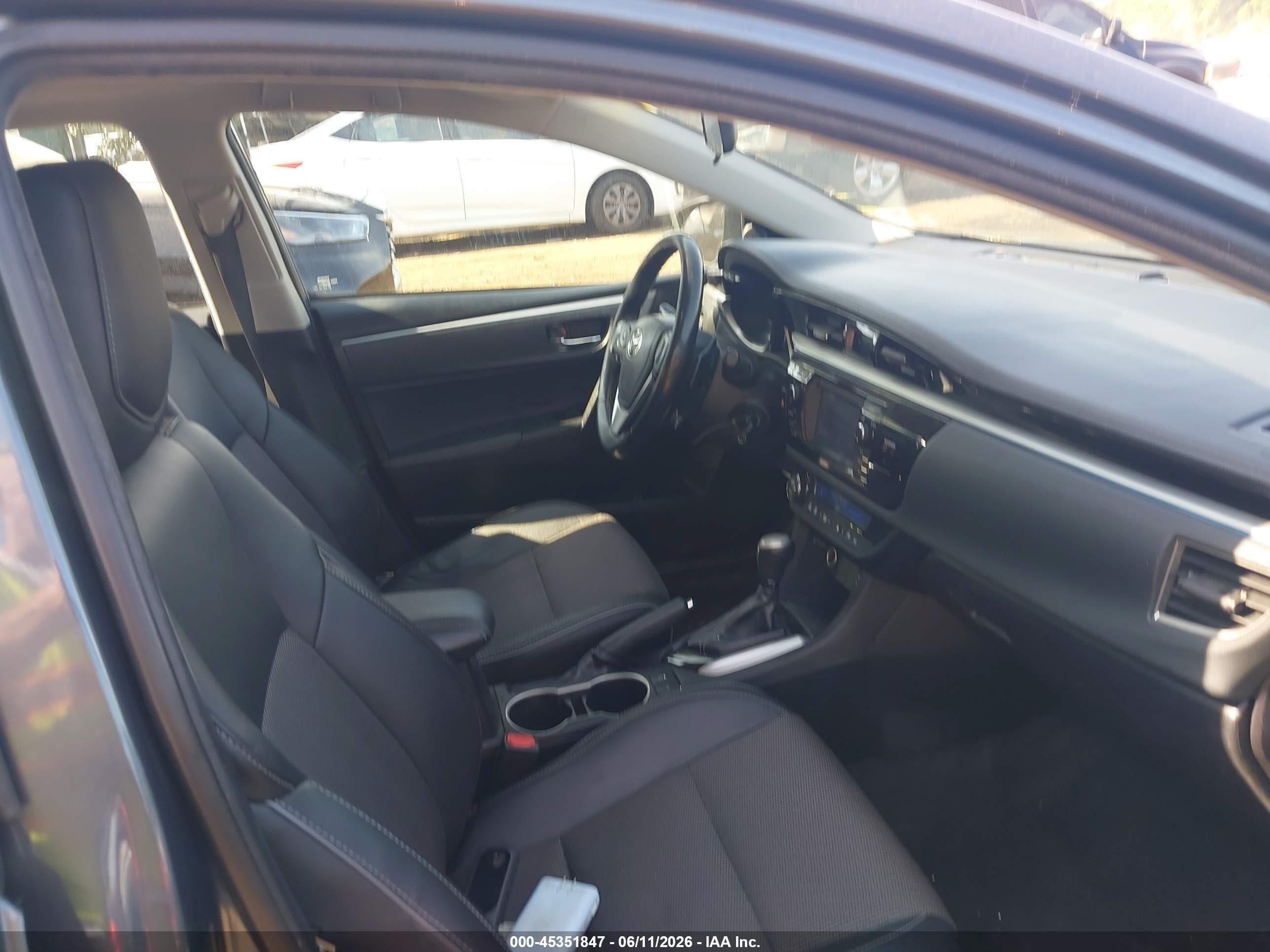 2015 Toyota Corolla S Plus Blue vin: 2T1BURHE2FC384217