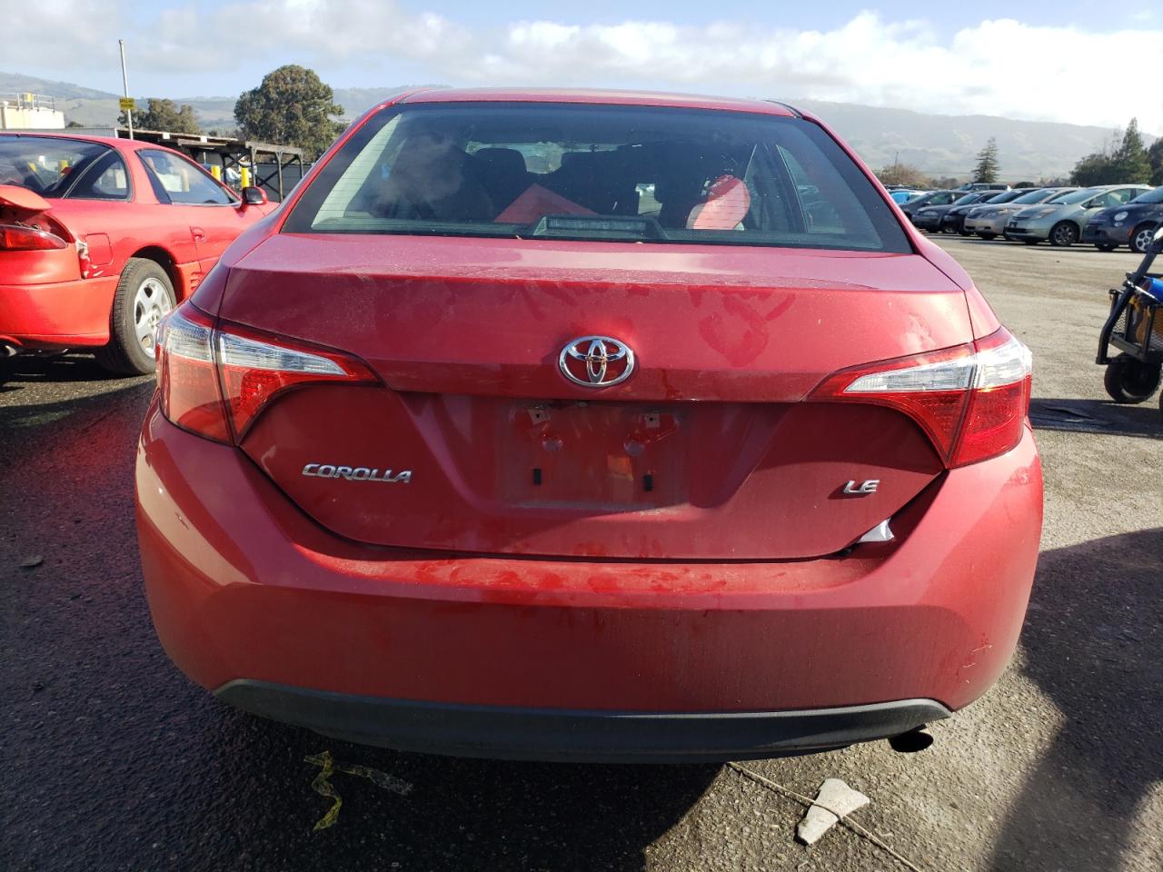 2015 Toyota Corolla L Red vin: 2T1BURHE2FC387778
