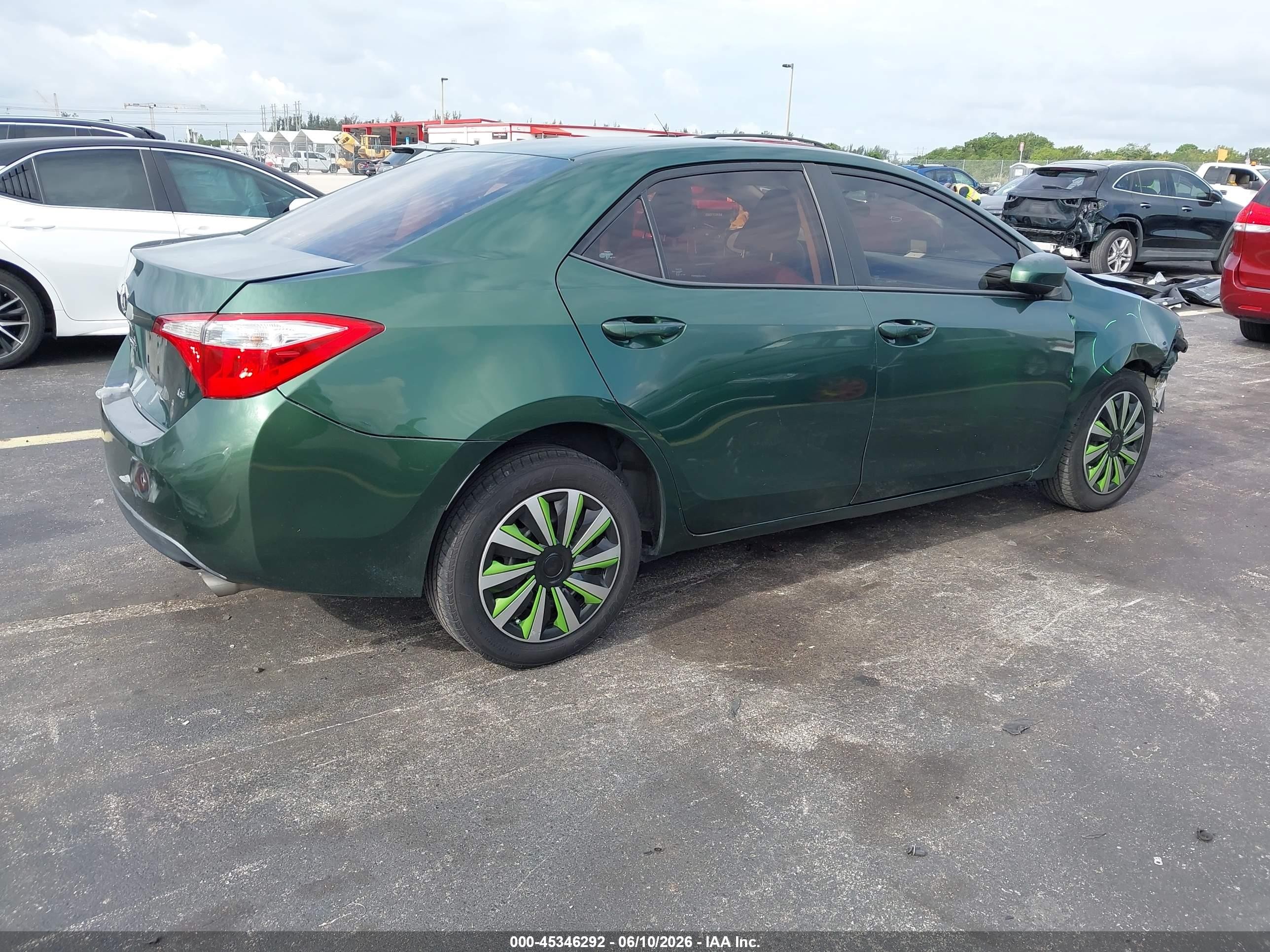 2015 Toyota Corolla Le Green vin: 2T1BURHE2FC399395