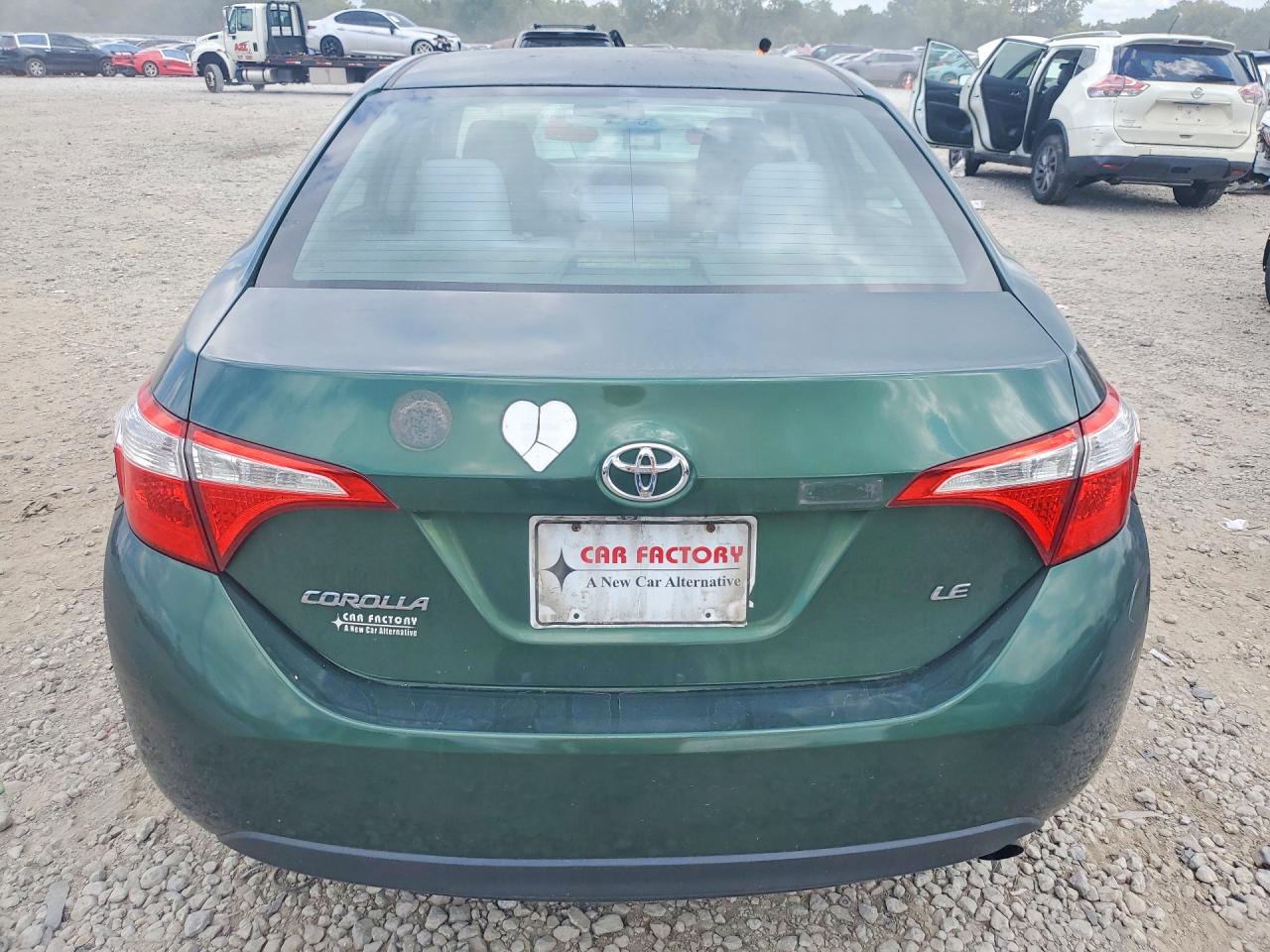 2015 Toyota Corolla Le Green vin: 2T1BURHE2FC402179