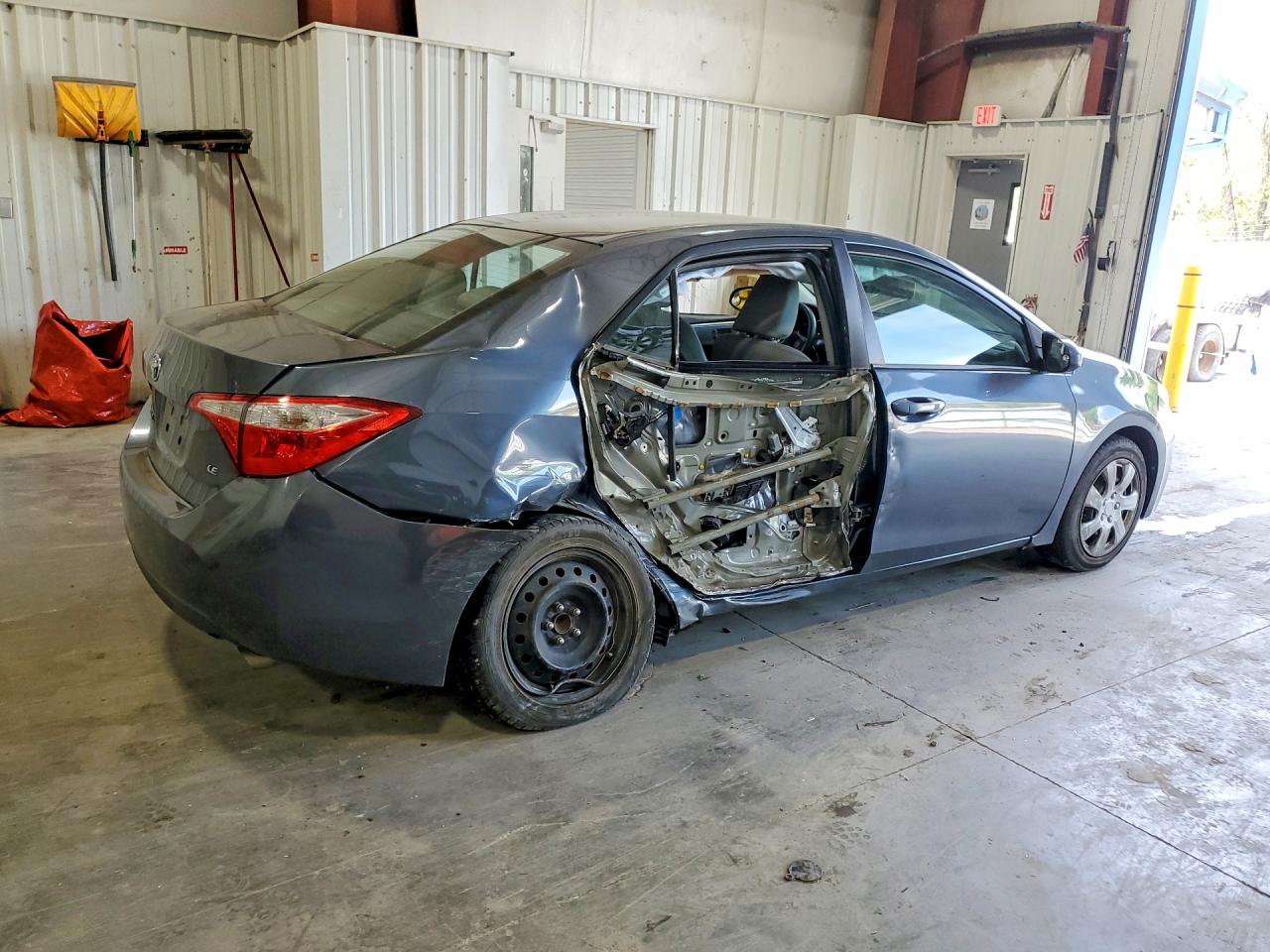2015 Toyota Corolla Le Charcoal vin: 2T1BURHE2FC403073