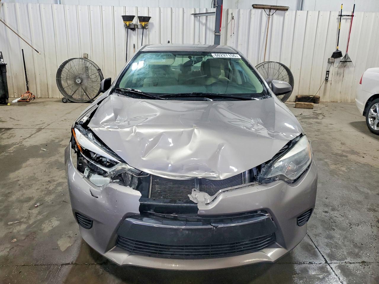 2015 Toyota Corolla Le Желто-коричневый vin: 2T1BURHE2FC421993
