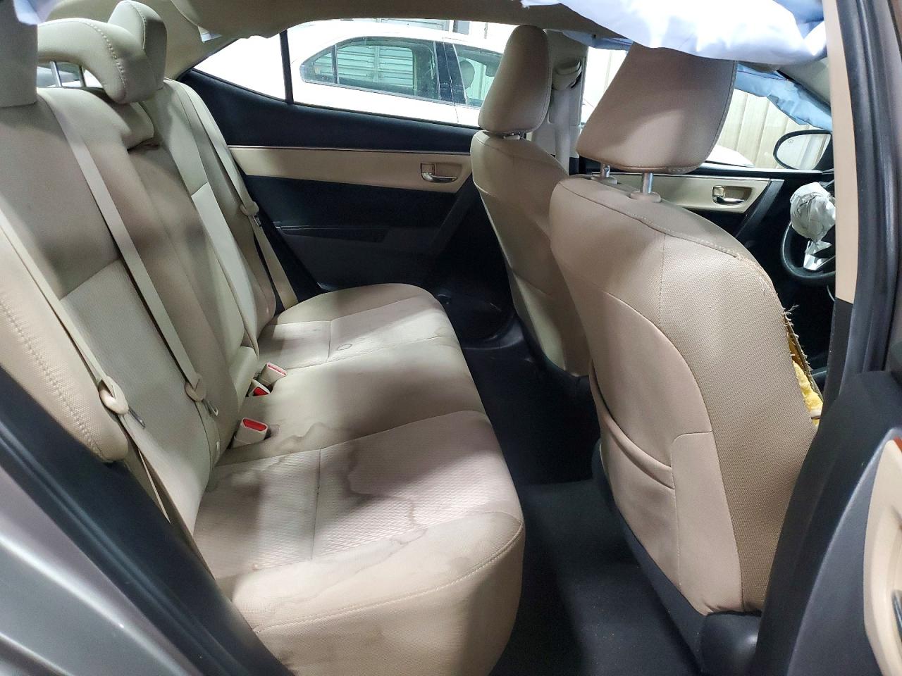 2015 Toyota Corolla Le Желто-коричневый vin: 2T1BURHE2FC421993