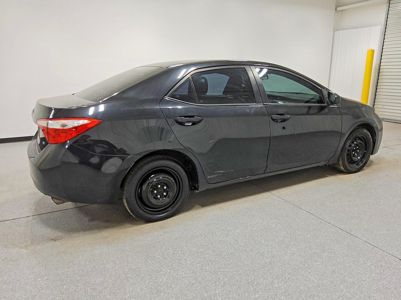 2015 Toyota Corolla Le Black vin: 2T1BURHE2FC422450