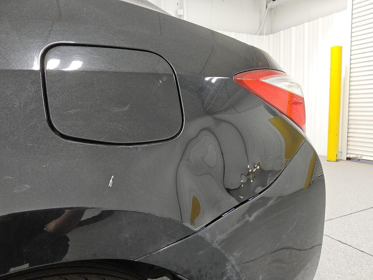 2015 Toyota Corolla Le Black vin: 2T1BURHE2FC422450 Damage: Left Qtr Panel, Dent(S) W/ Paint Dmg, > 12 Inches