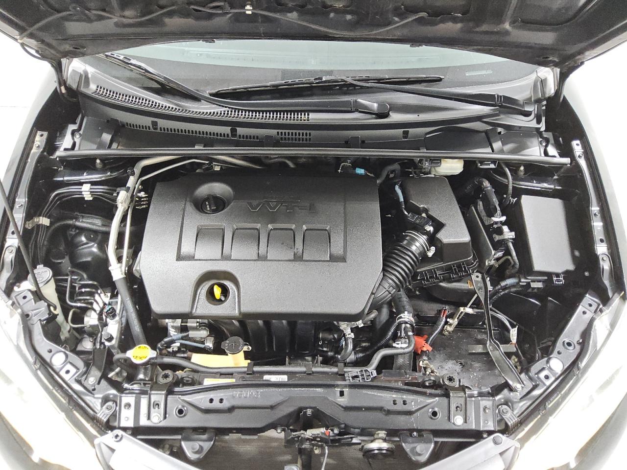 2015 Toyota Corolla Le Black vin: 2T1BURHE2FC422450 Damage: Transmission, Broken, Replacement Required
