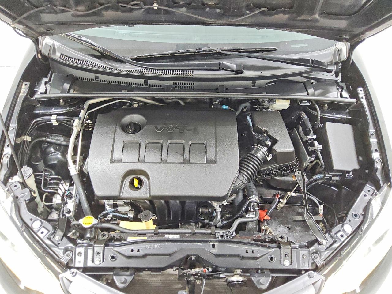 2015 Toyota Corolla Le Black vin: 2T1BURHE2FC422450