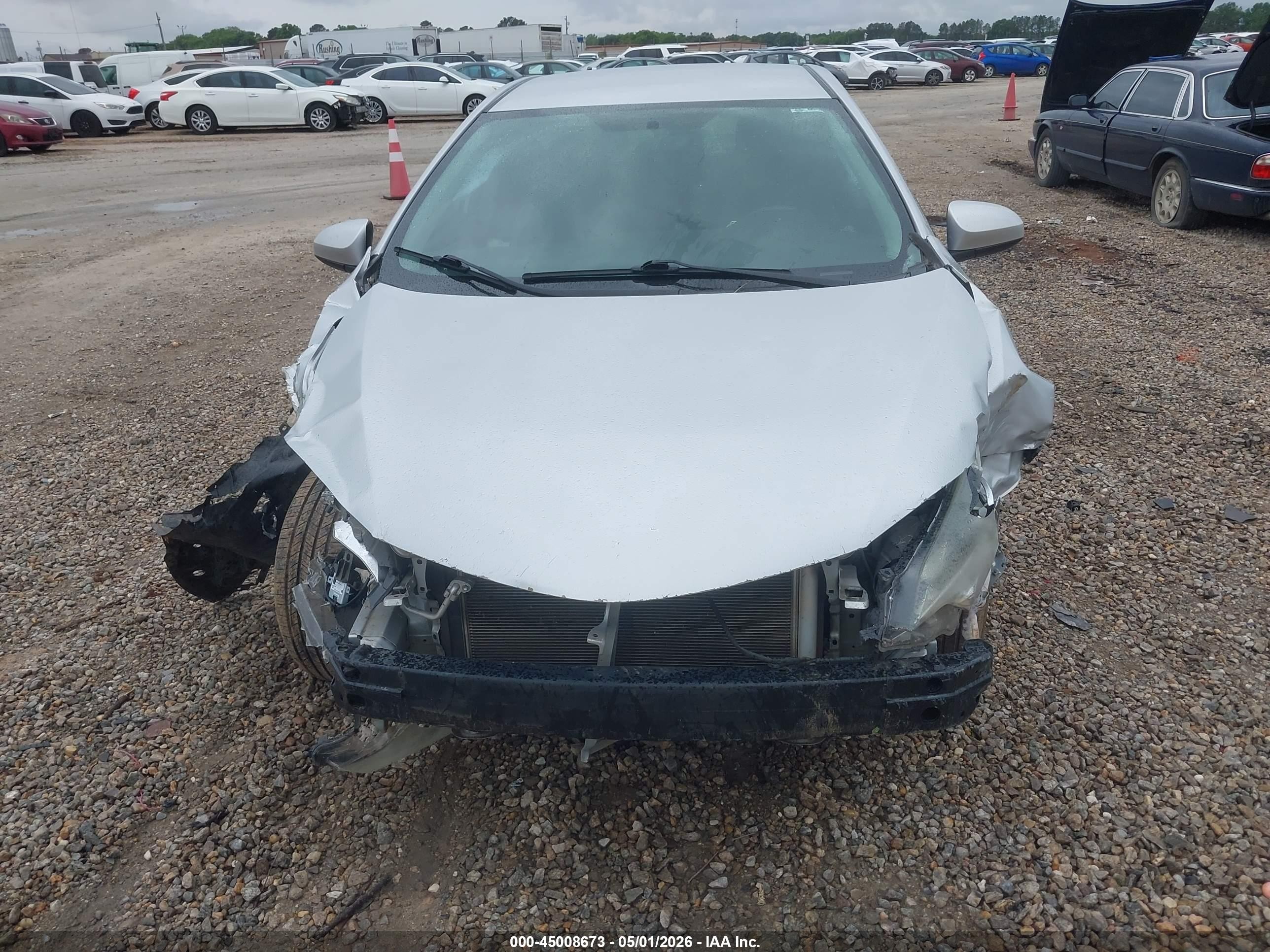 2015 Toyota Corolla L Silver vin: 2T1BURHE2FC436591