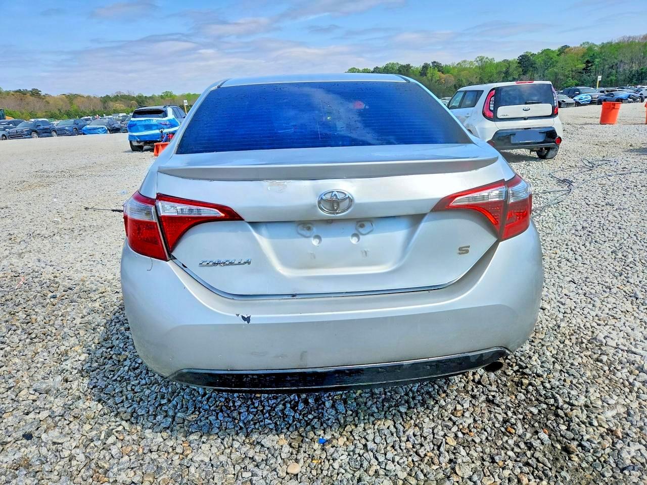 2015 Toyota Corolla S Plus Silver vin: 2T1BURHE2FC440270