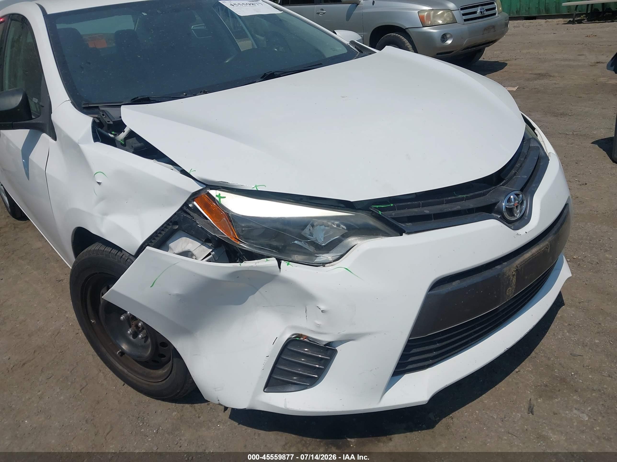 2015 Toyota Corolla Le Белый vin: 2T1BURHE2FC451172