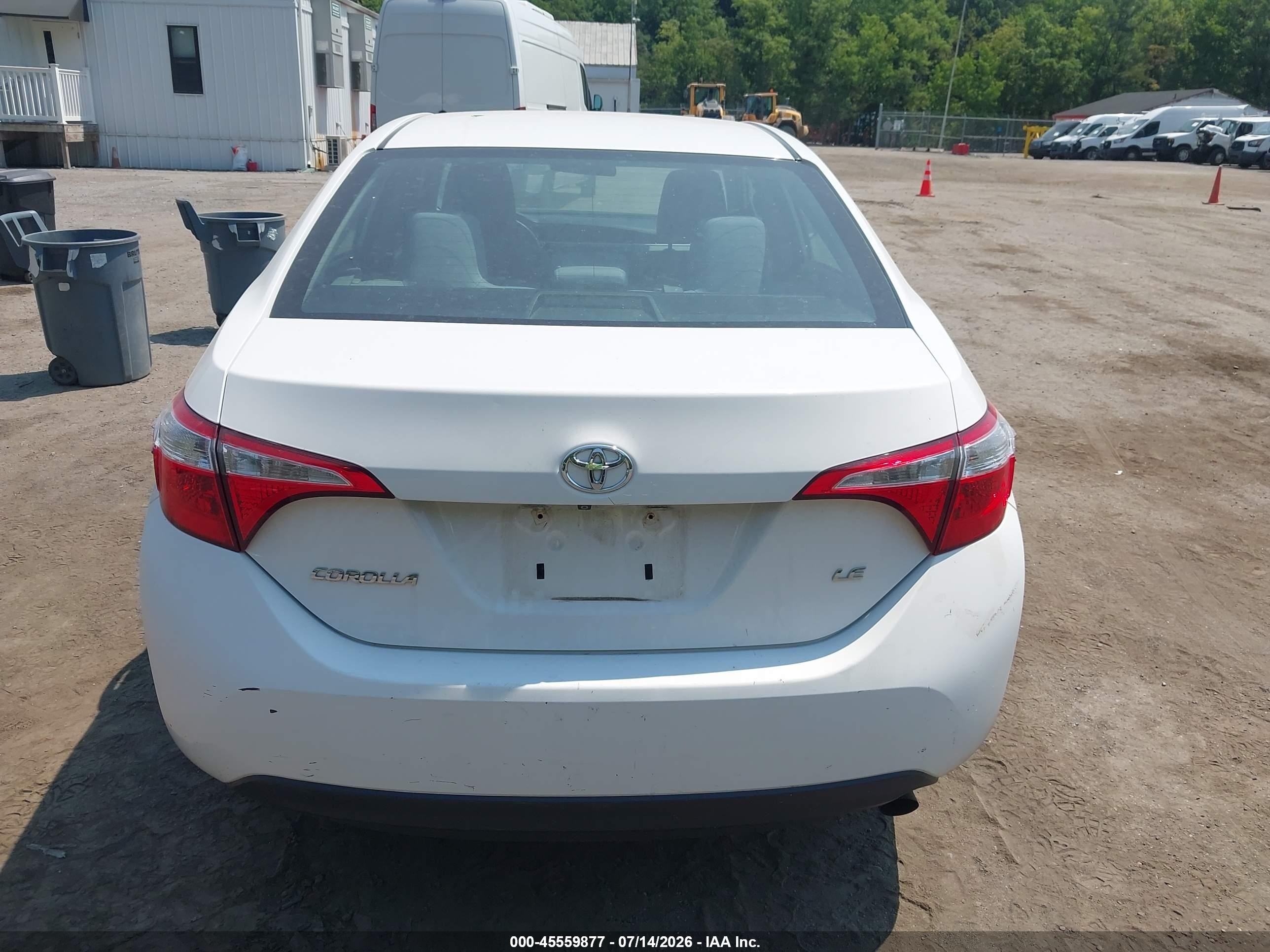 2015 Toyota Corolla Le Белый vin: 2T1BURHE2FC451172