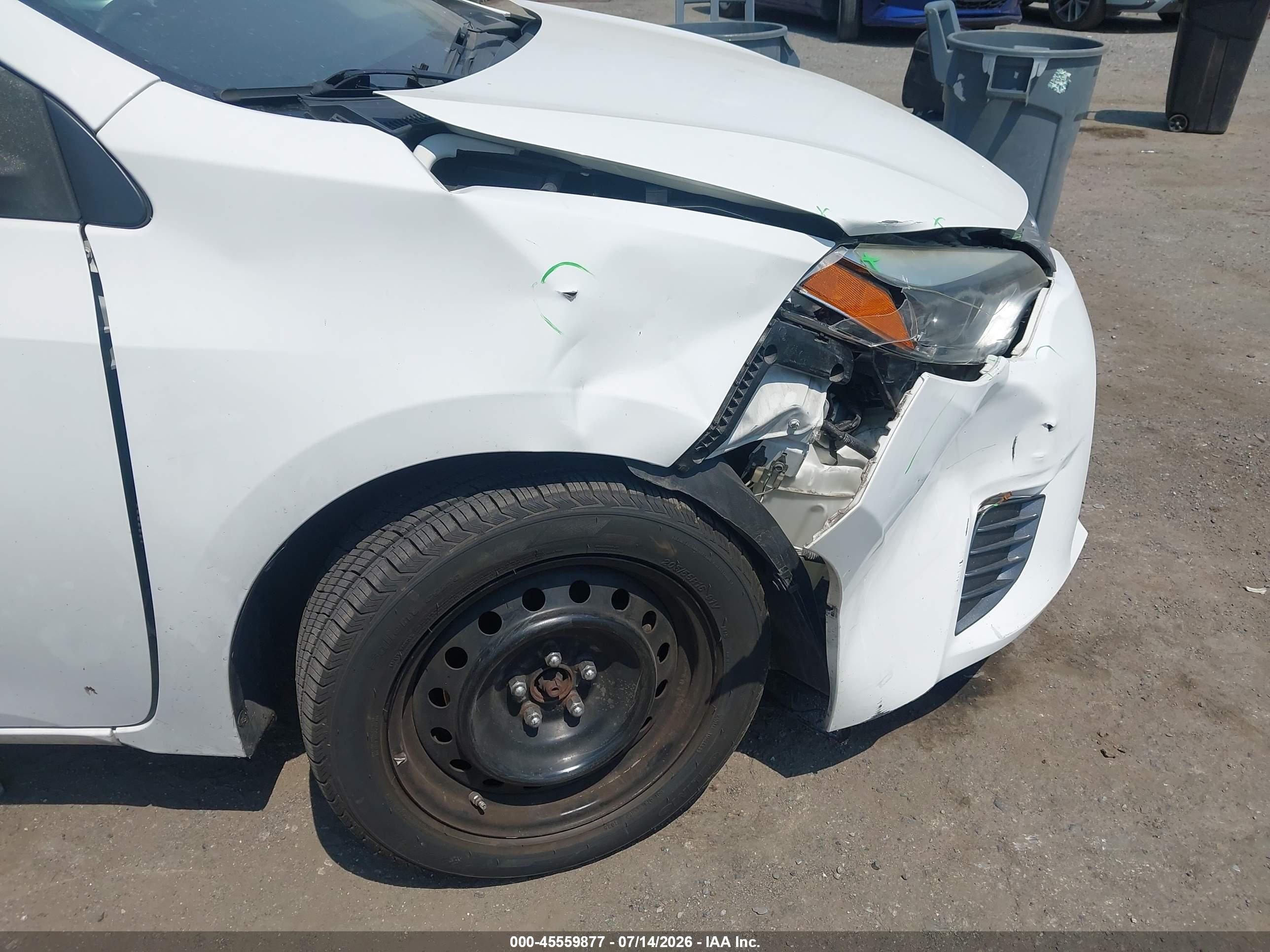 2015 Toyota Corolla Le Белый vin: 2T1BURHE2FC451172