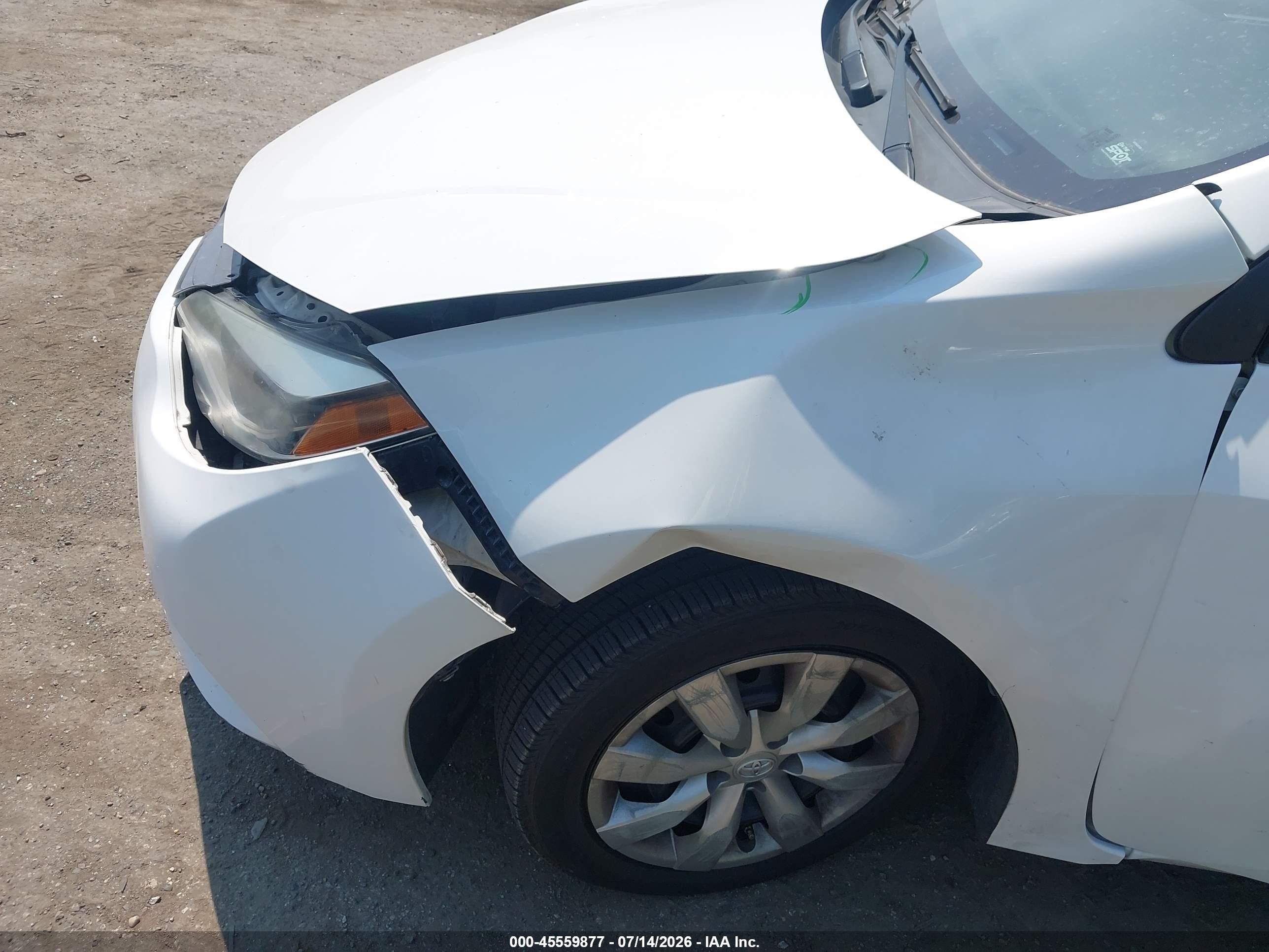 2015 Toyota Corolla Le Белый vin: 2T1BURHE2FC451172