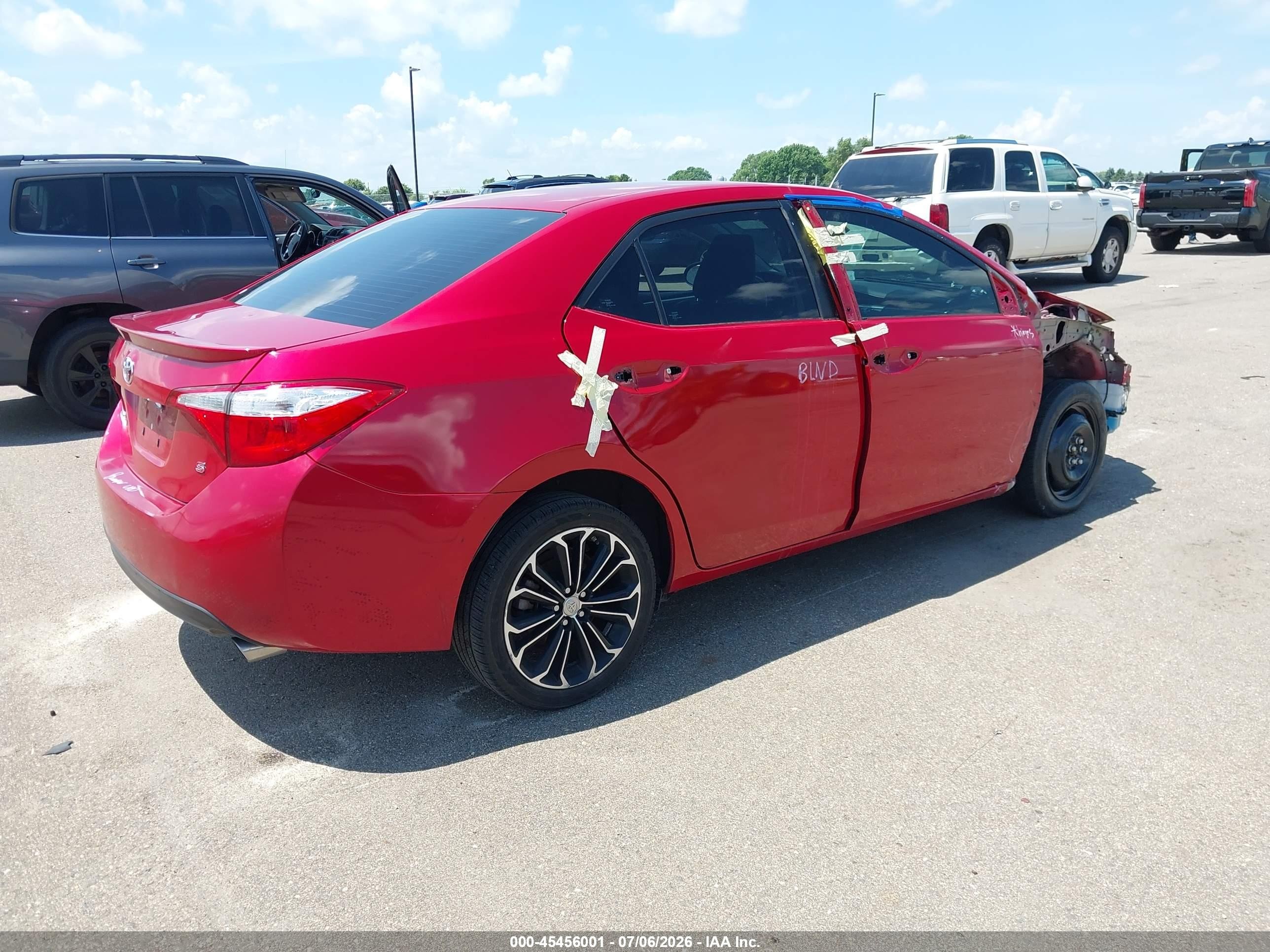 2015 Toyota Corolla S Plus Red vin: 2T1BURHE2FC451446