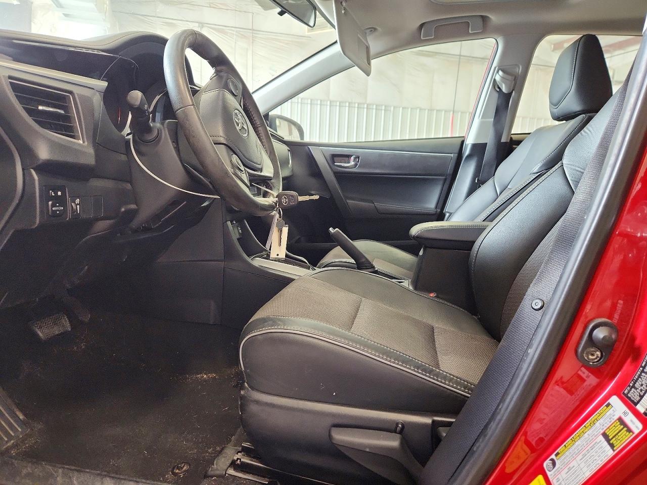 2015 Toyota Corolla S Plus Red vin: 2T1BURHE2FC453455
