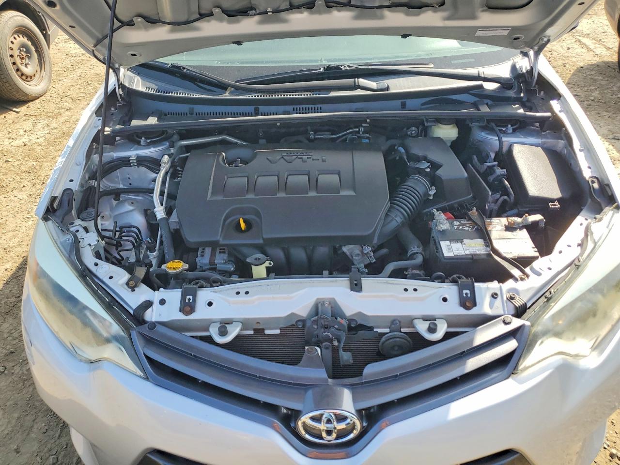 2015 Toyota Corolla Le Silver vin: 2T1BURHE2FC477674