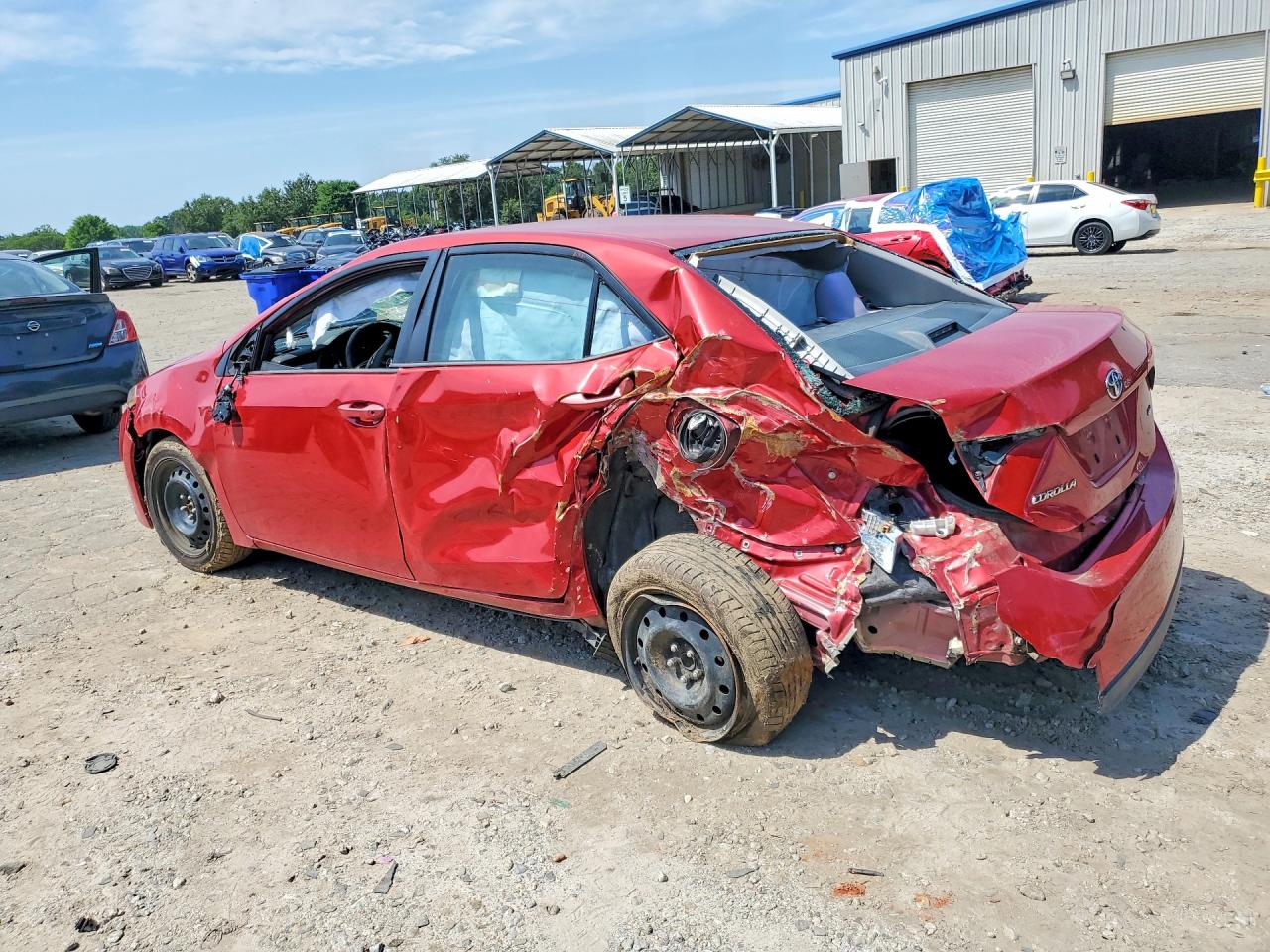 2017 Toyota Corolla Le Red vin: 2T1BURHE2HC802536