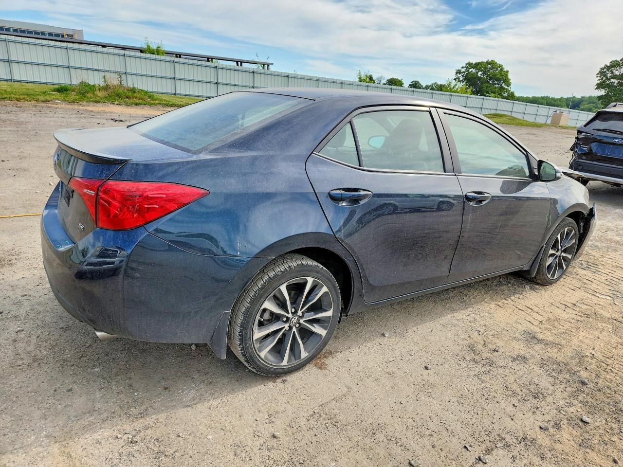 2017 Toyota Corolla Se Black vin: 2T1BURHE2HC946507