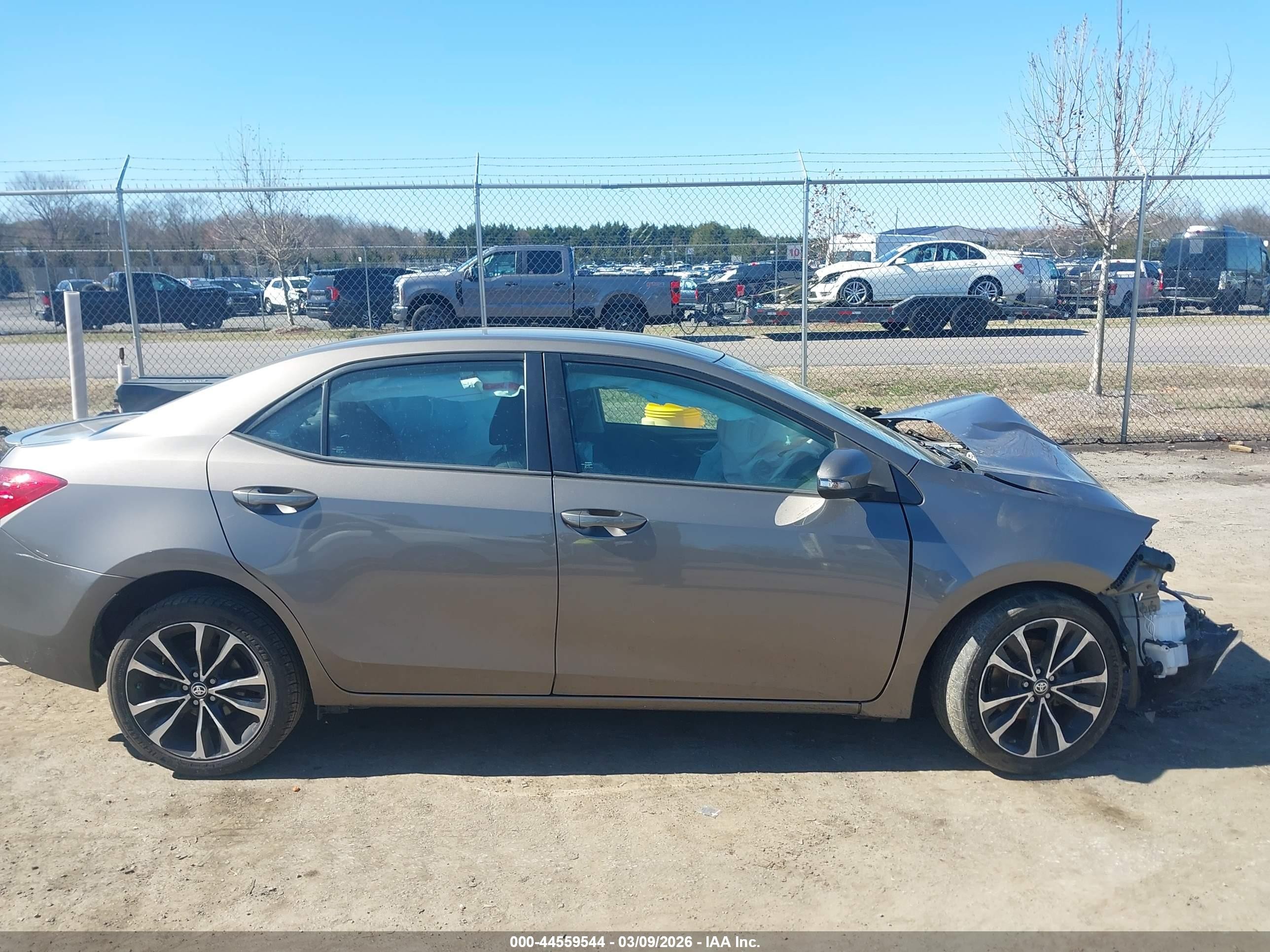 2018 Toyota Corolla Se Gray vin: 2T1BURHE2JC979061