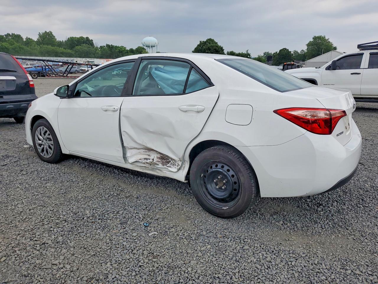 2019 Toyota Corolla Le White vin: 2T1BURHE2KC189941