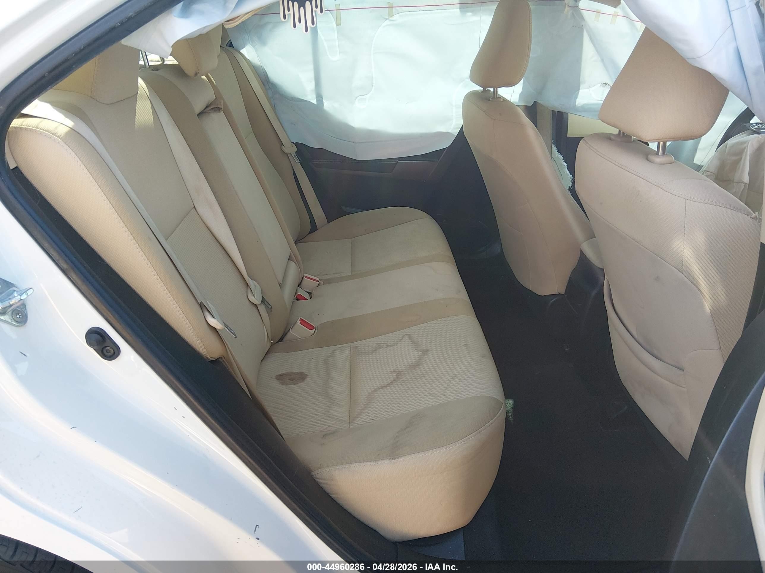 2019 Toyota Corolla Le Белый vin: 2T1BURHE2KC235834