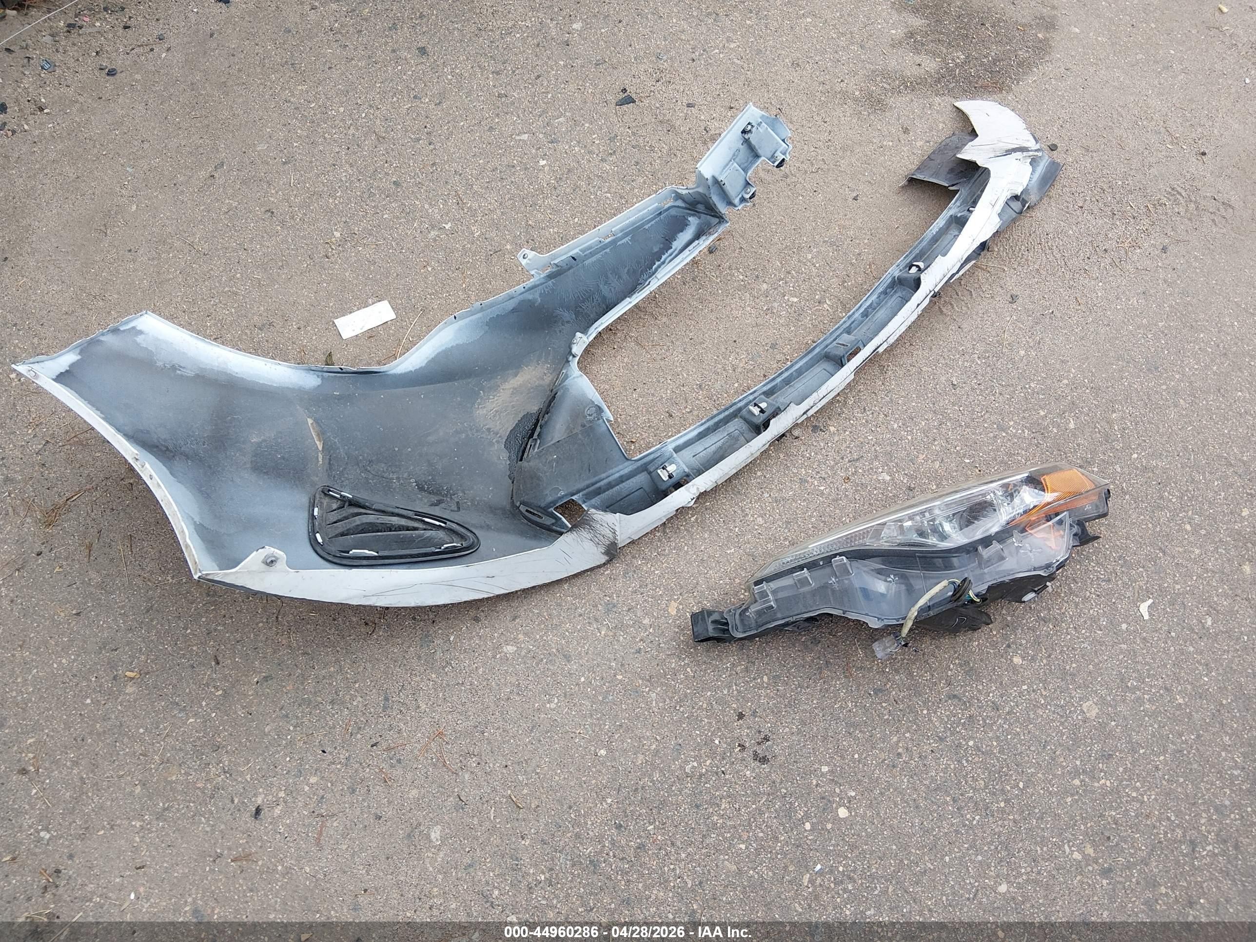 2019 Toyota Corolla Le Белый vin: 2T1BURHE2KC235834