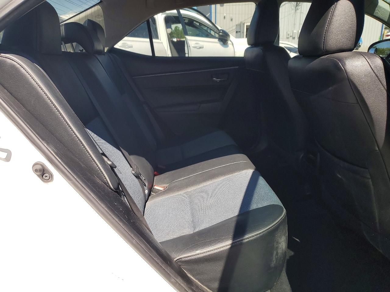 2014 Toyota Corolla S Plus White vin: 2T1BURHE3EC002579