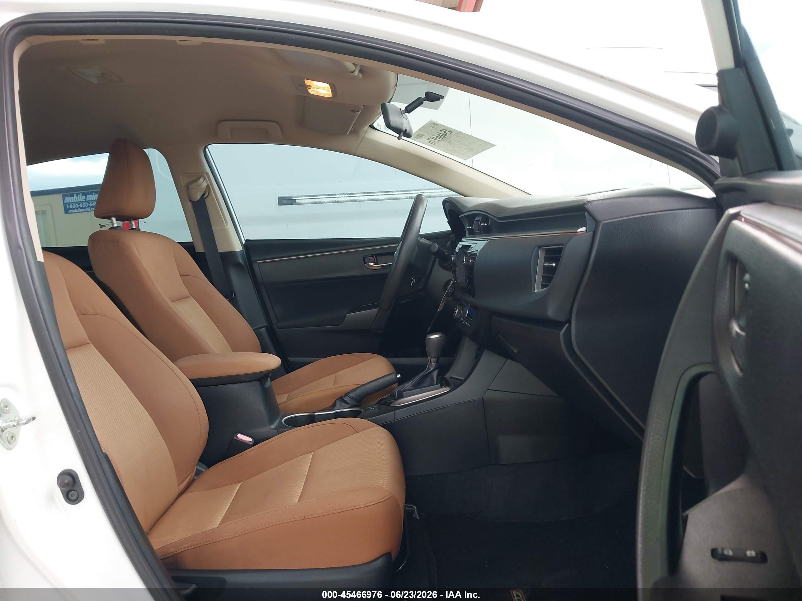 2014 Toyota Corolla Le White vin: 2T1BURHE3EC004221