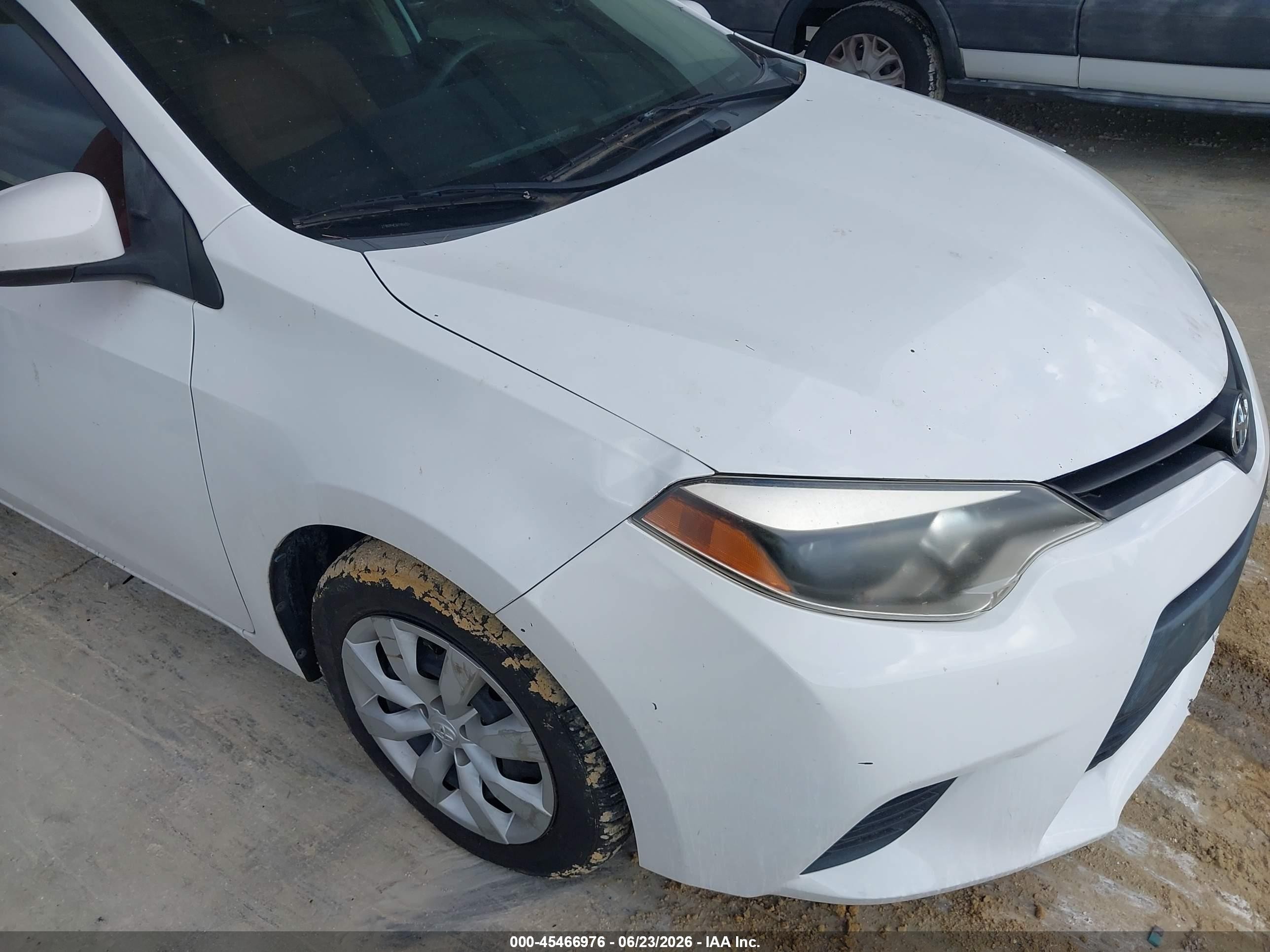 2014 Toyota Corolla Le White vin: 2T1BURHE3EC004221