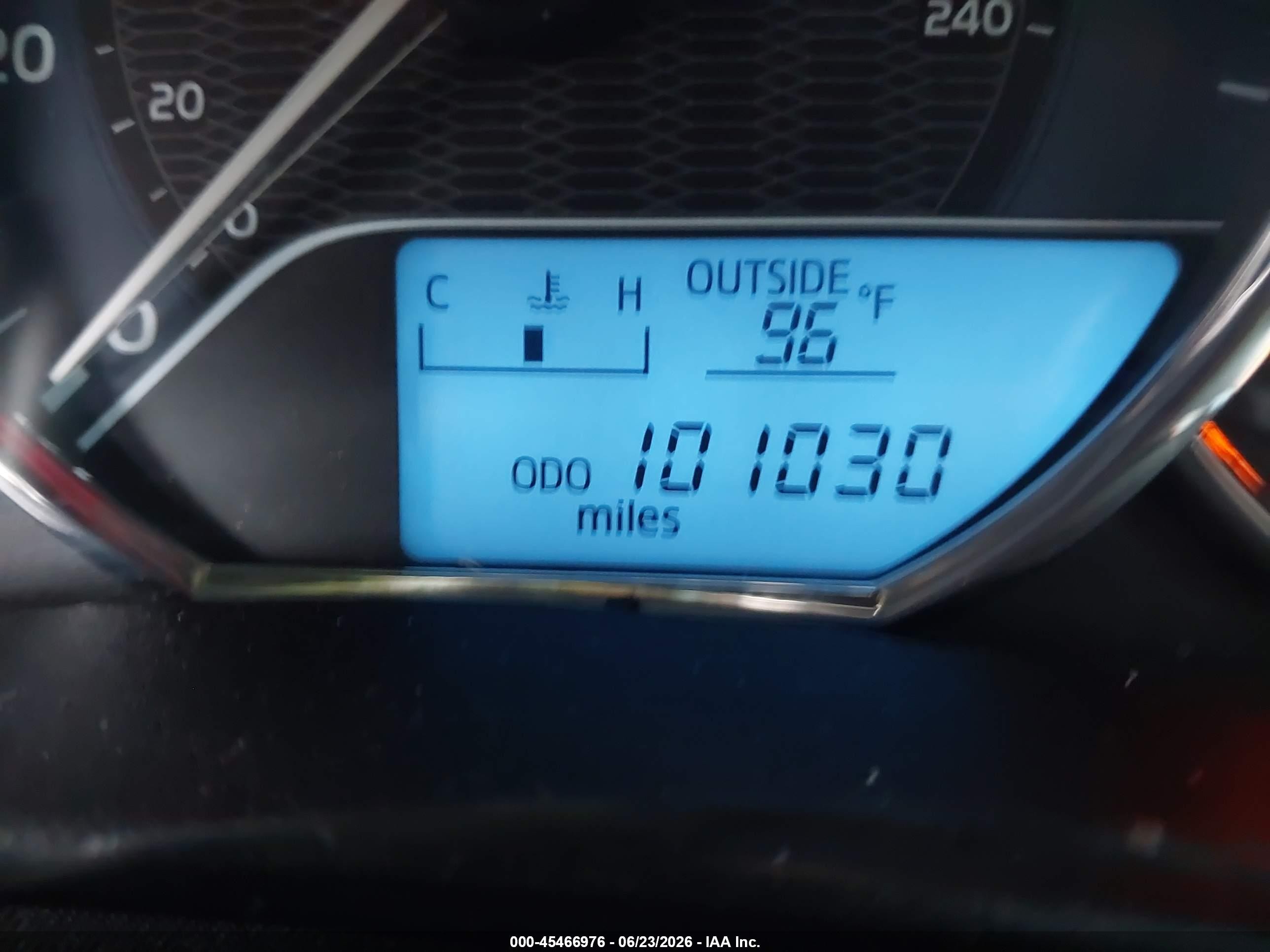 2014 Toyota Corolla Le White vin: 2T1BURHE3EC004221