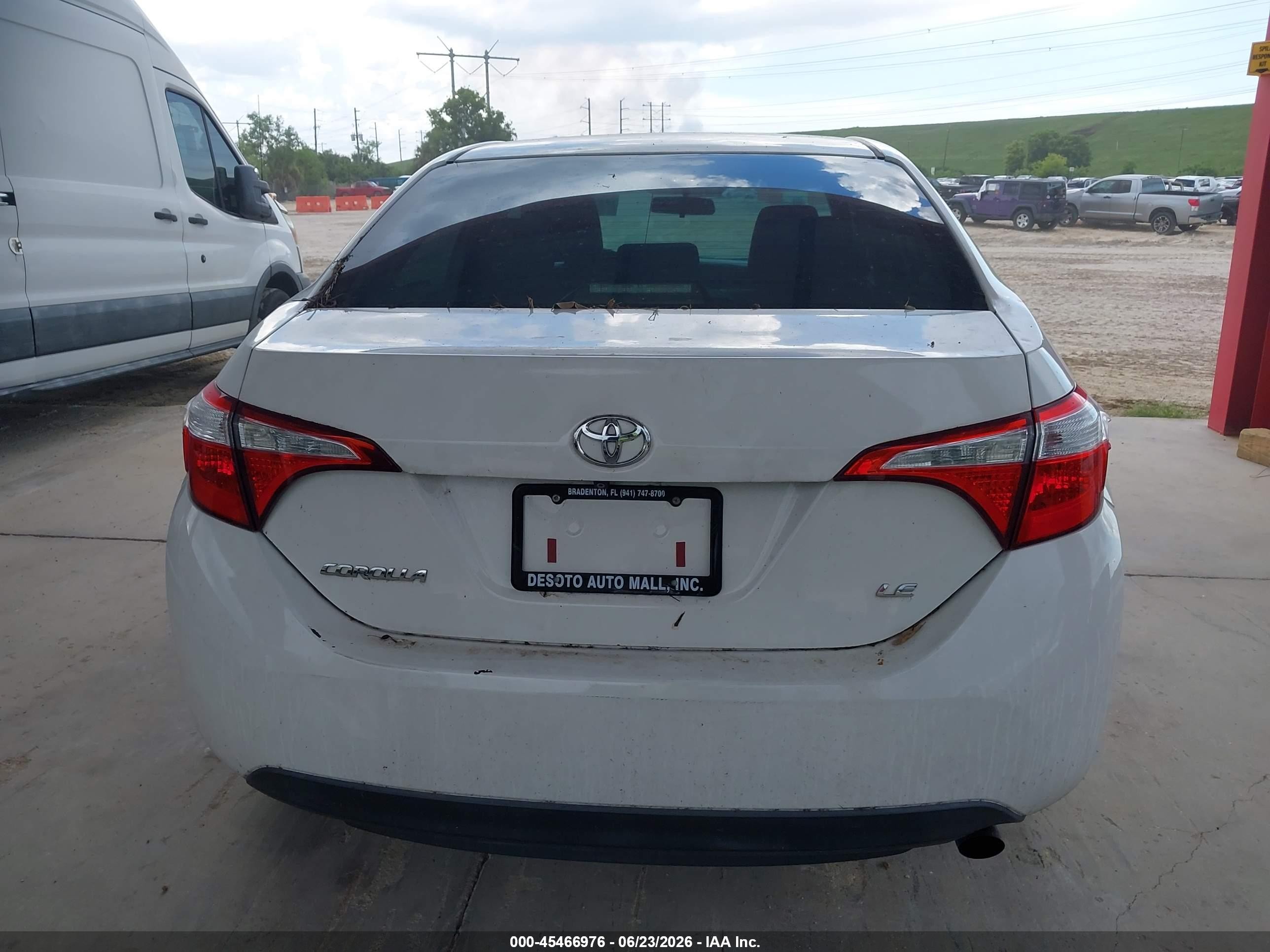 2014 Toyota Corolla Le White vin: 2T1BURHE3EC004221