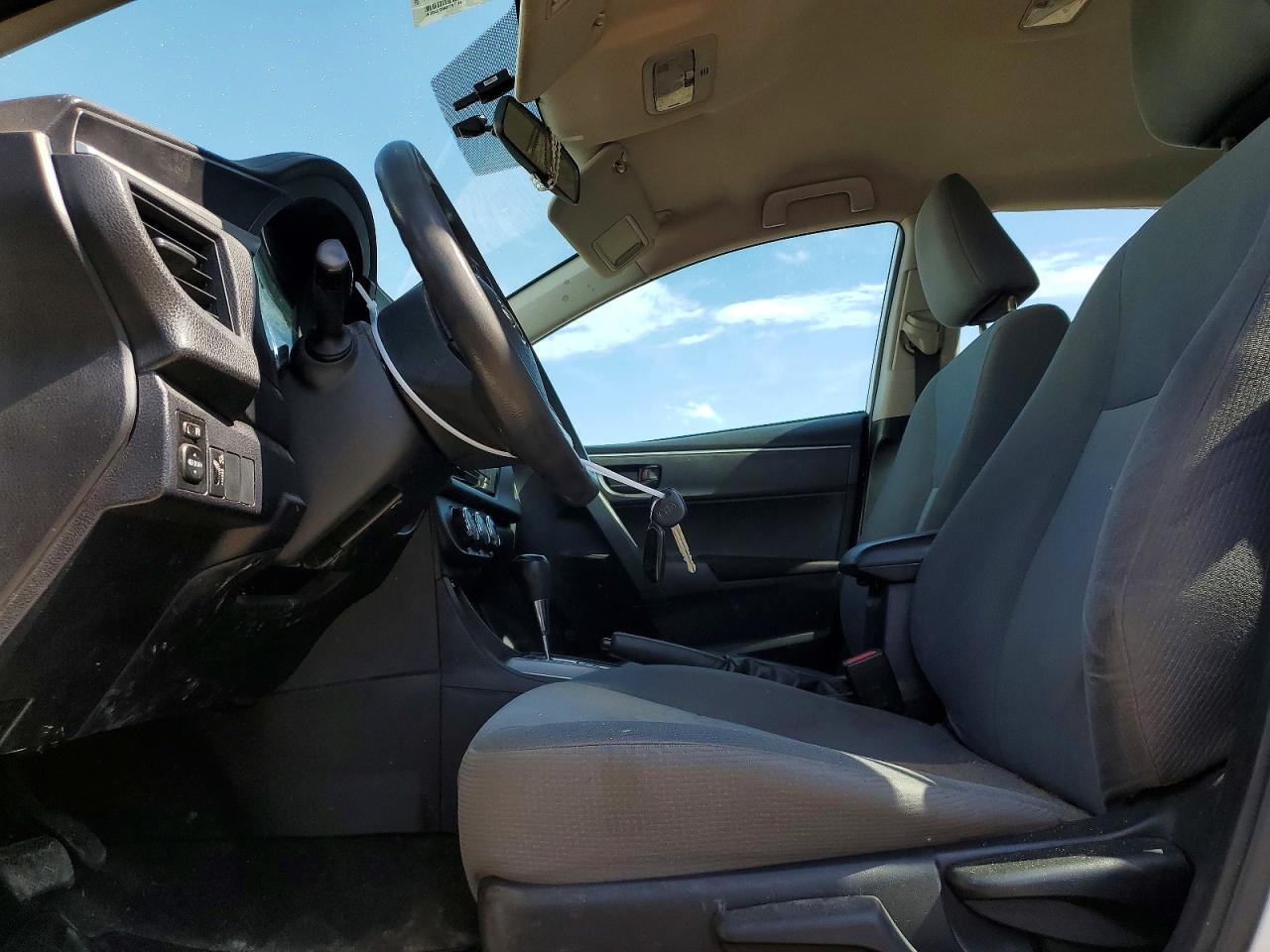 2014 Toyota Corolla L White vin: 2T1BURHE3EC005157