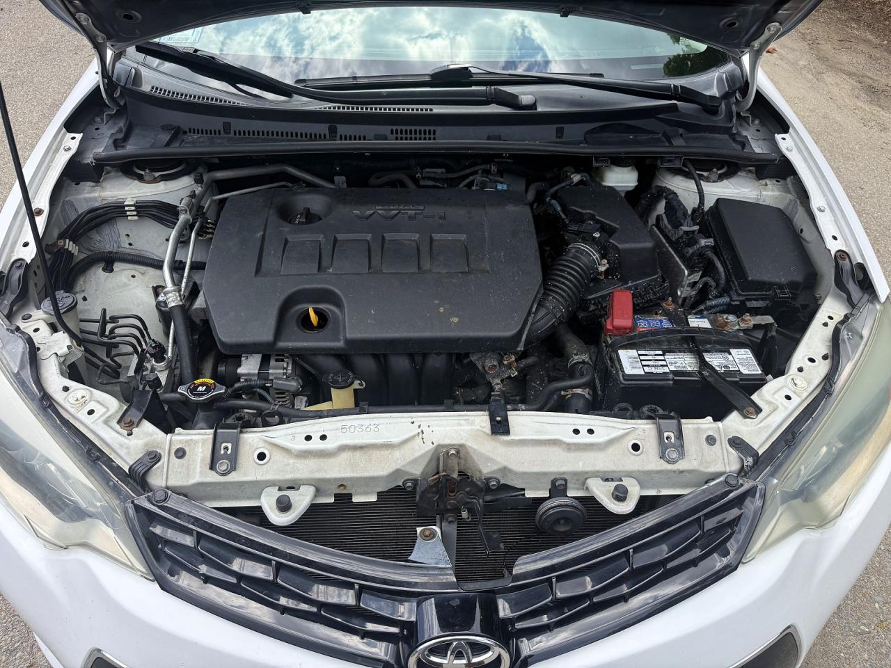 2014 Toyota Corolla S Plus Белый vin: 2T1BURHE3EC027496