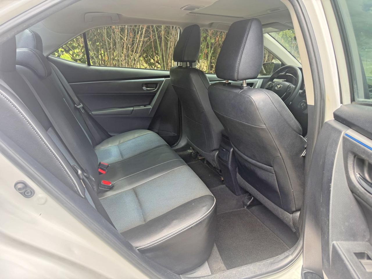 2014 Toyota Corolla S Plus Белый vin: 2T1BURHE3EC027496