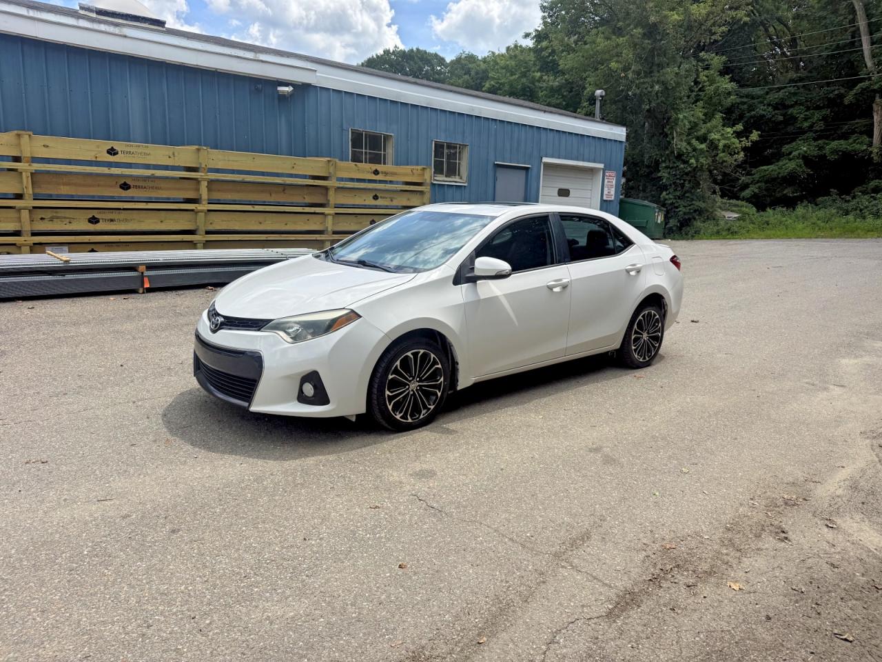 2014 Toyota Corolla S Plus Белый vin: 2T1BURHE3EC027496