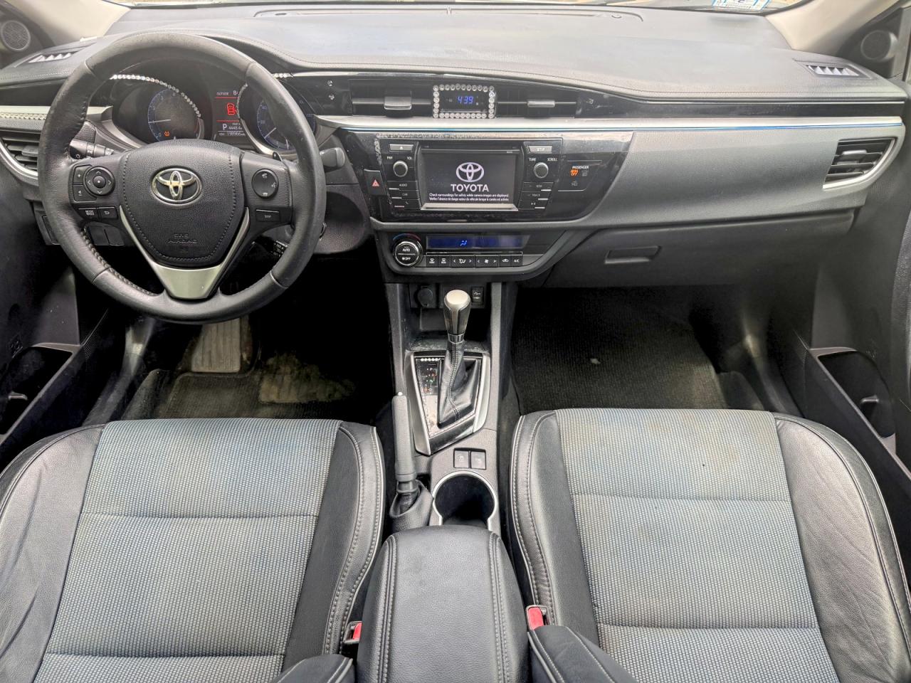 2014 Toyota Corolla S Plus Белый vin: 2T1BURHE3EC027496