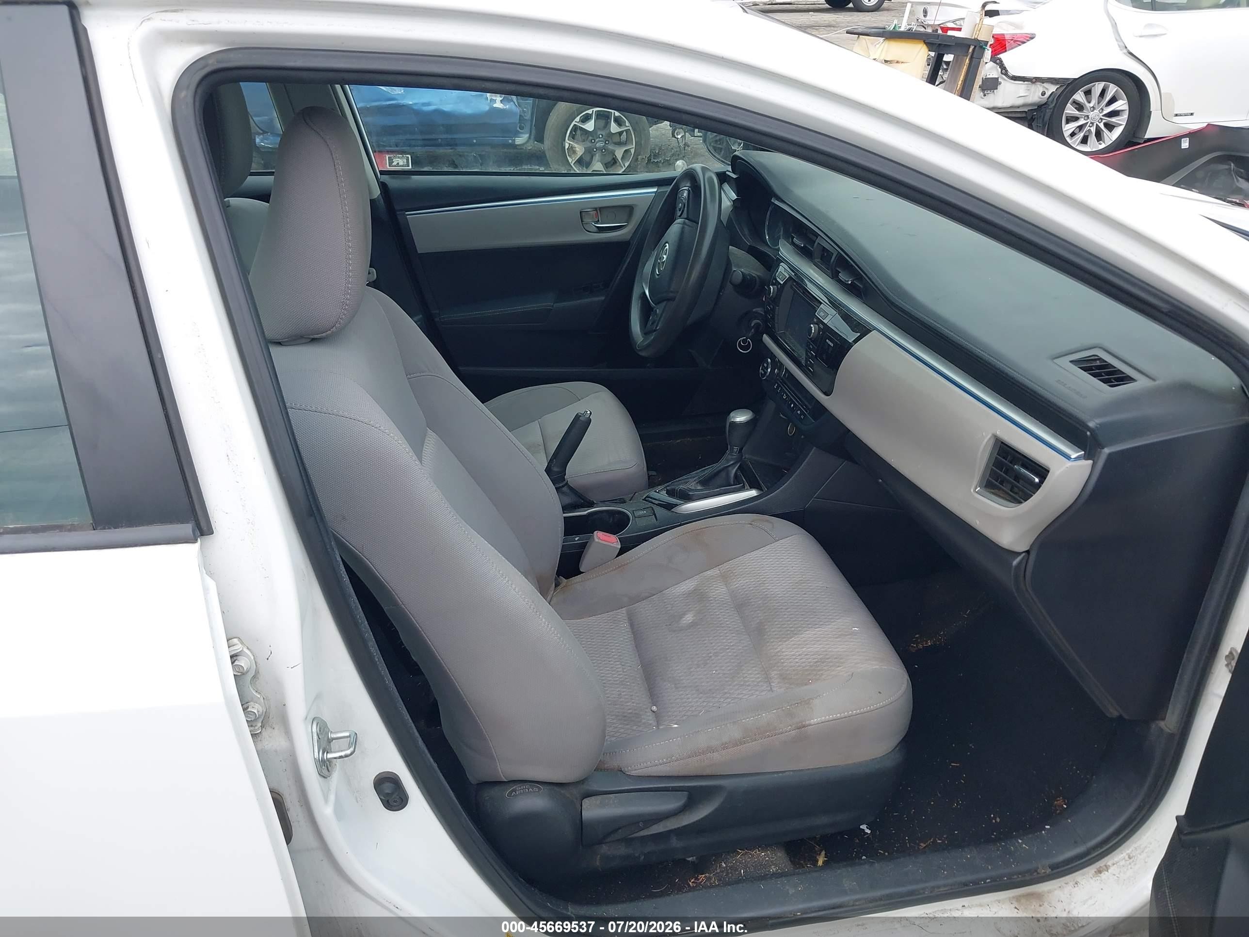 2014 Toyota Corolla Le White vin: 2T1BURHE3EC028776