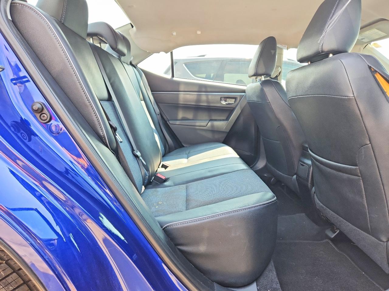 2014 Toyota Corolla S Plus Blue vin: 2T1BURHE3EC043522