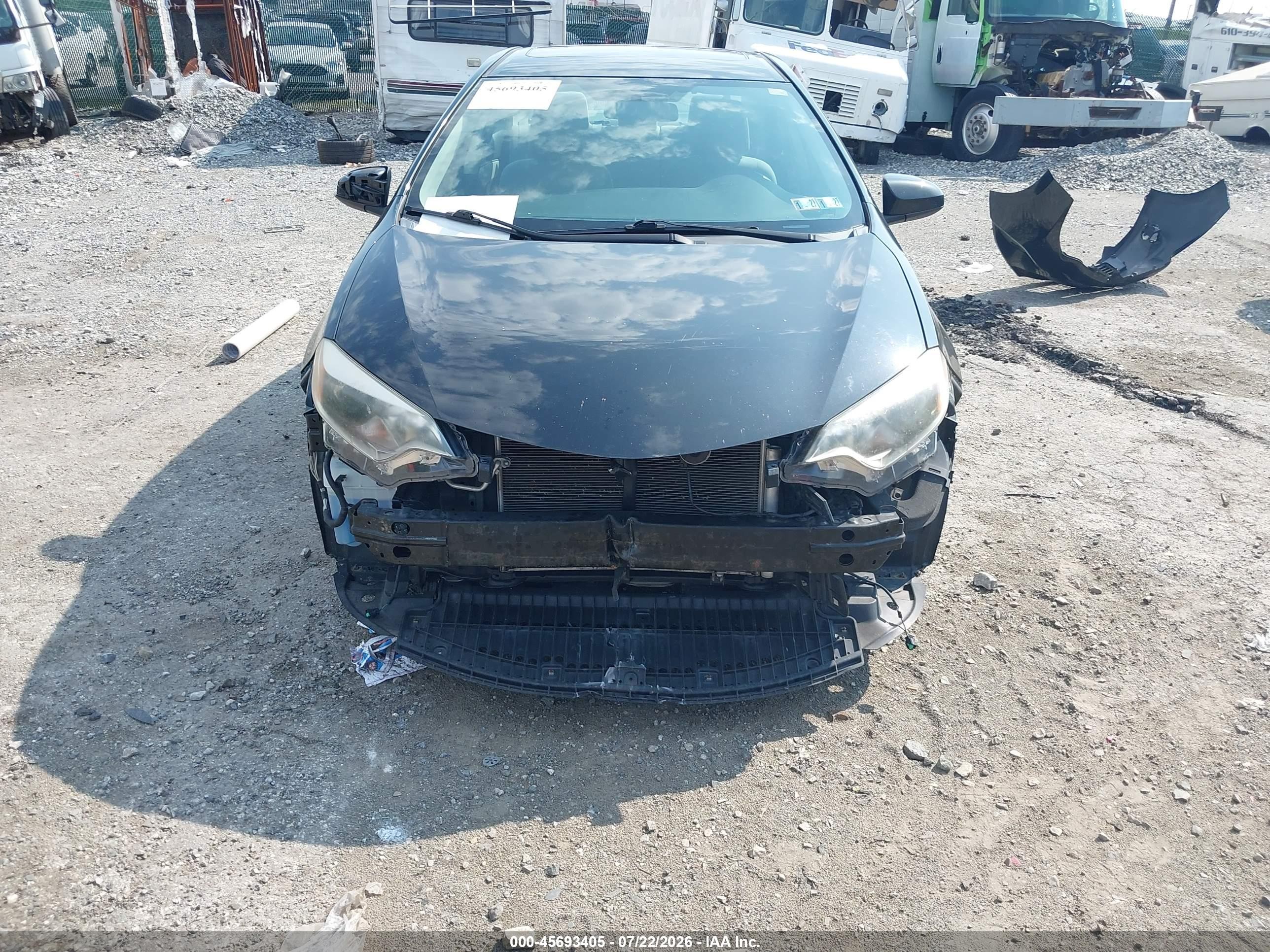 2014 Toyota Corolla Le Plus Dark Blue vin: 2T1BURHE3EC051491