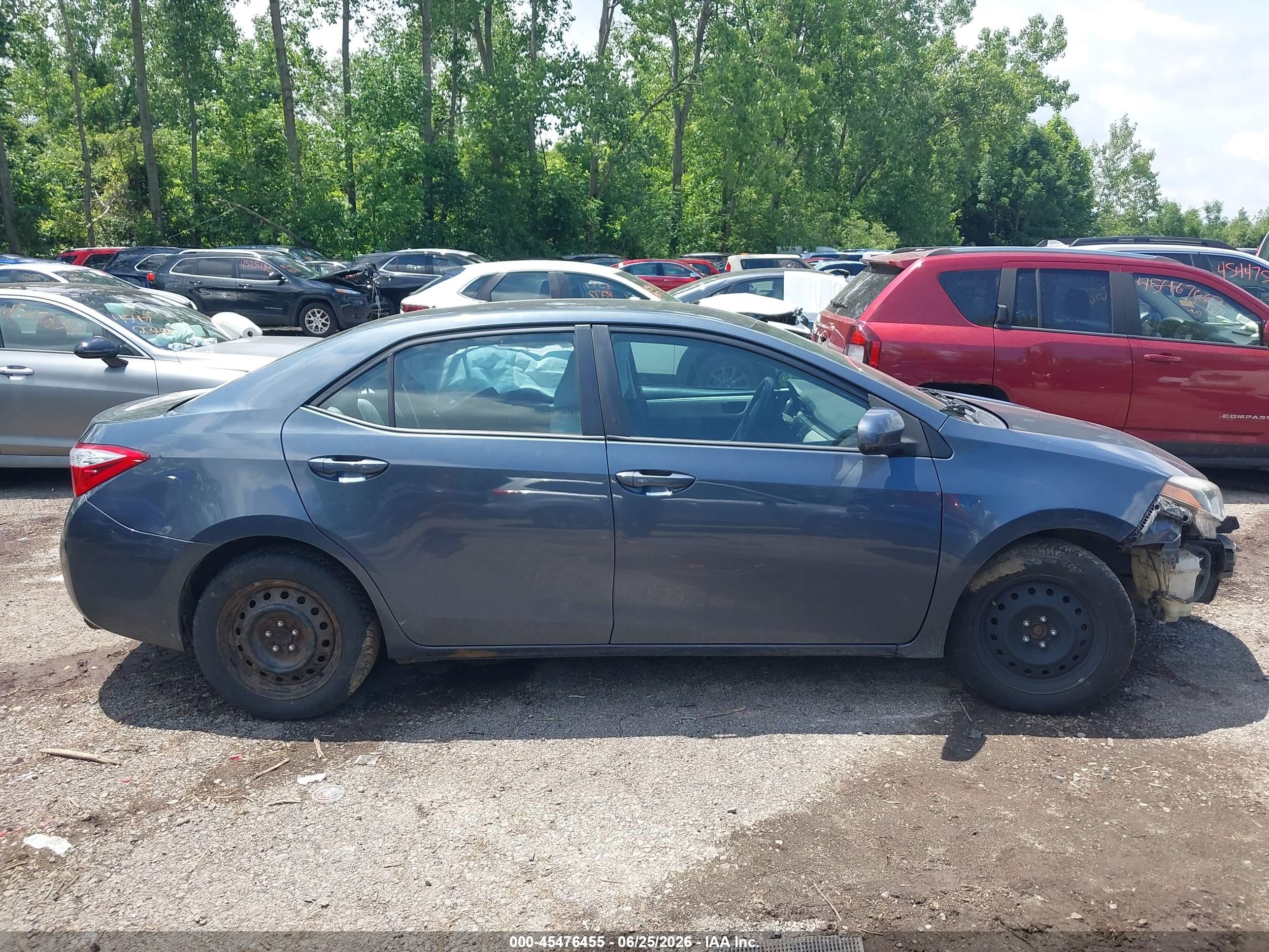 2014 Toyota Corolla Le Blue vin: 2T1BURHE3EC072146