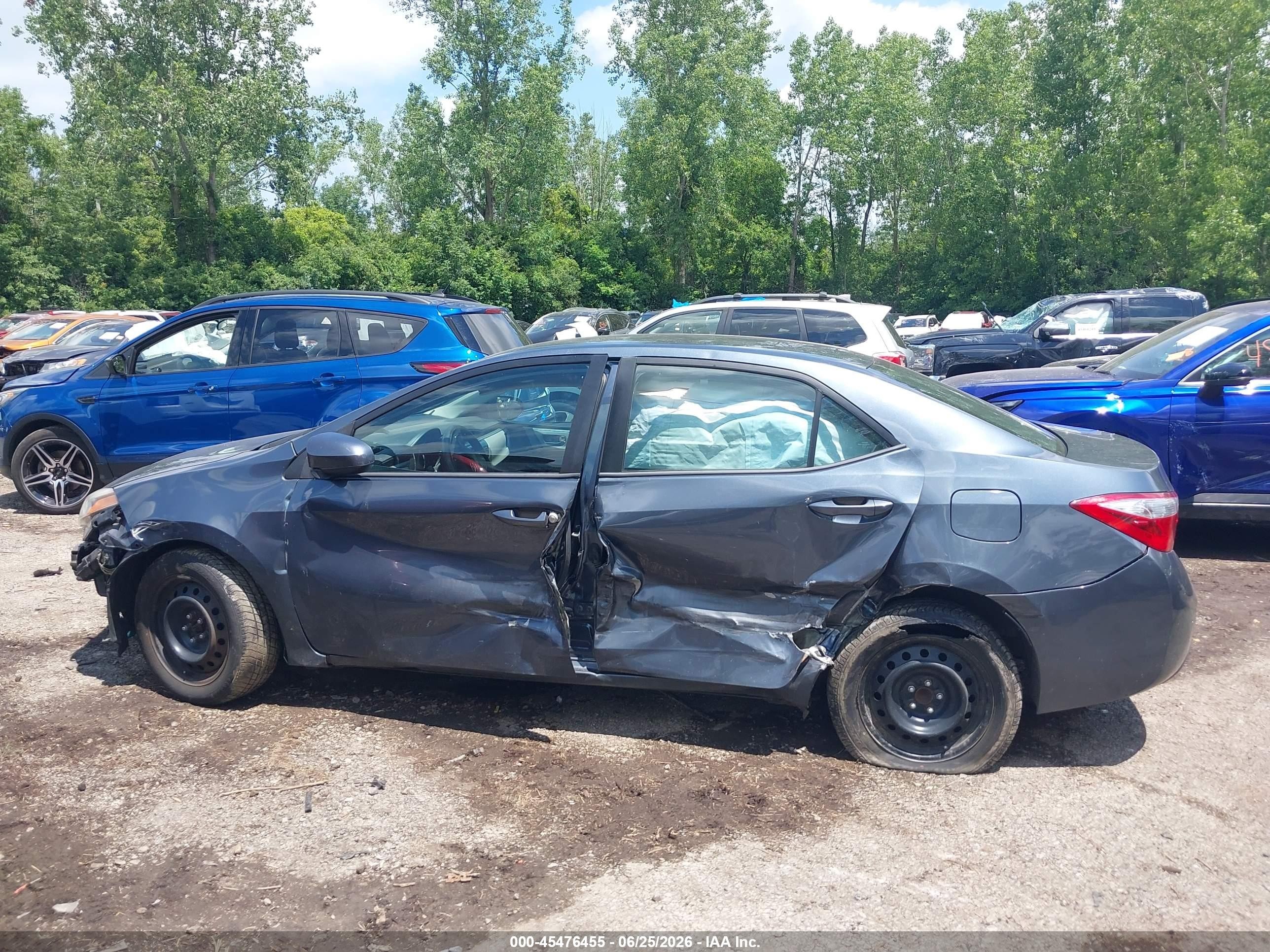 2014 Toyota Corolla Le Blue vin: 2T1BURHE3EC072146