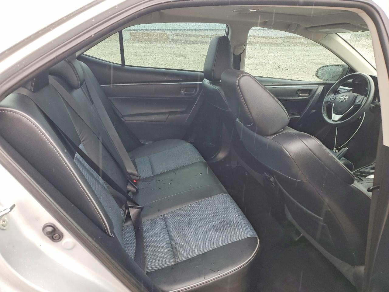2014 Toyota Corolla S Plus Silver vin: 2T1BURHE3EC077718